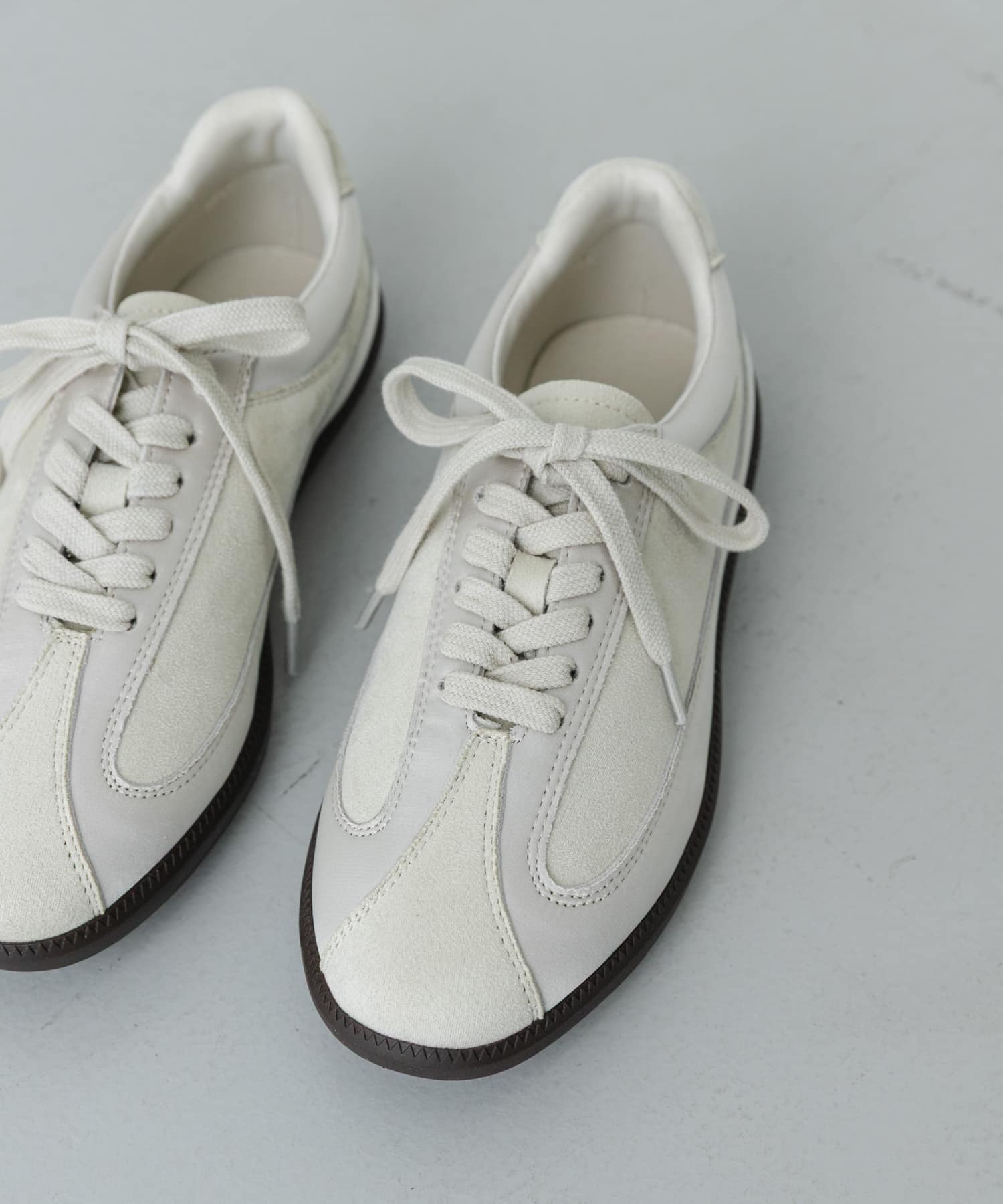 『抗菌/消臭』コンビジャーマントレーナースニーカー IVORY M