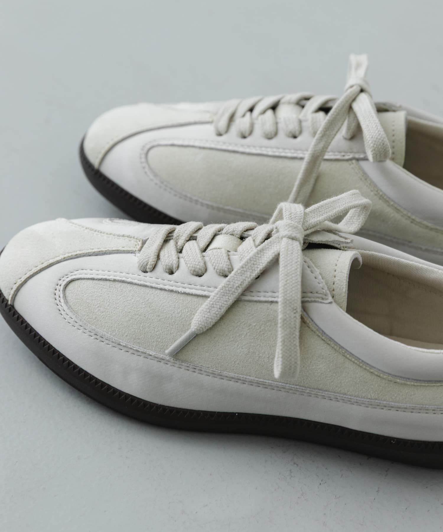 『抗菌/消臭』コンビジャーマントレーナースニーカー IVORY S