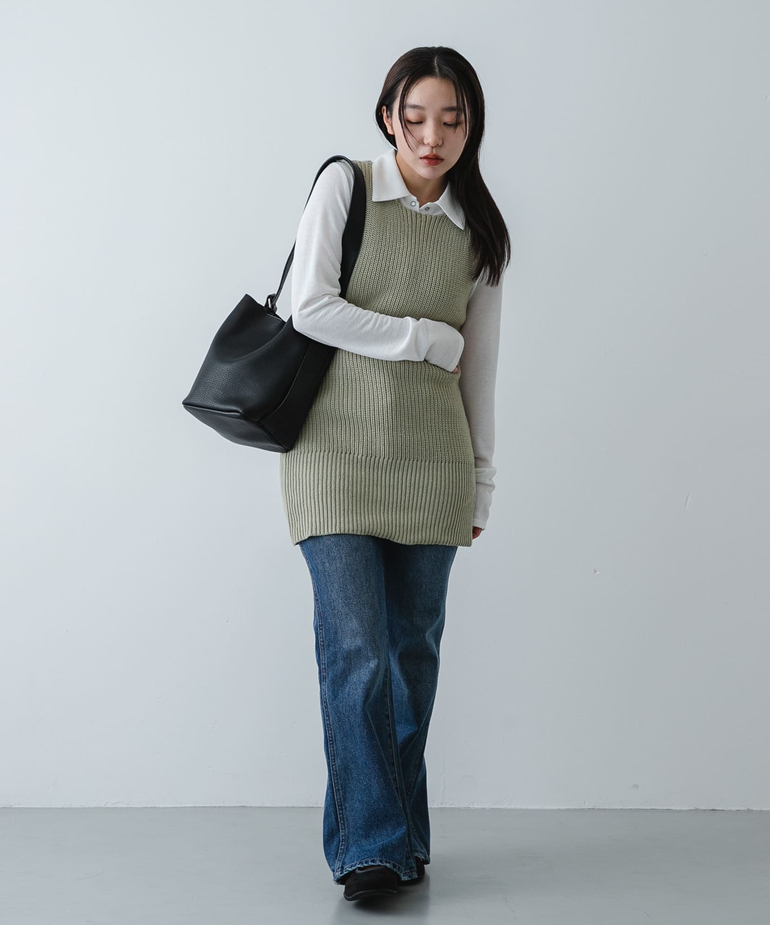 マルチショルダースクエアバッグ BLACK One