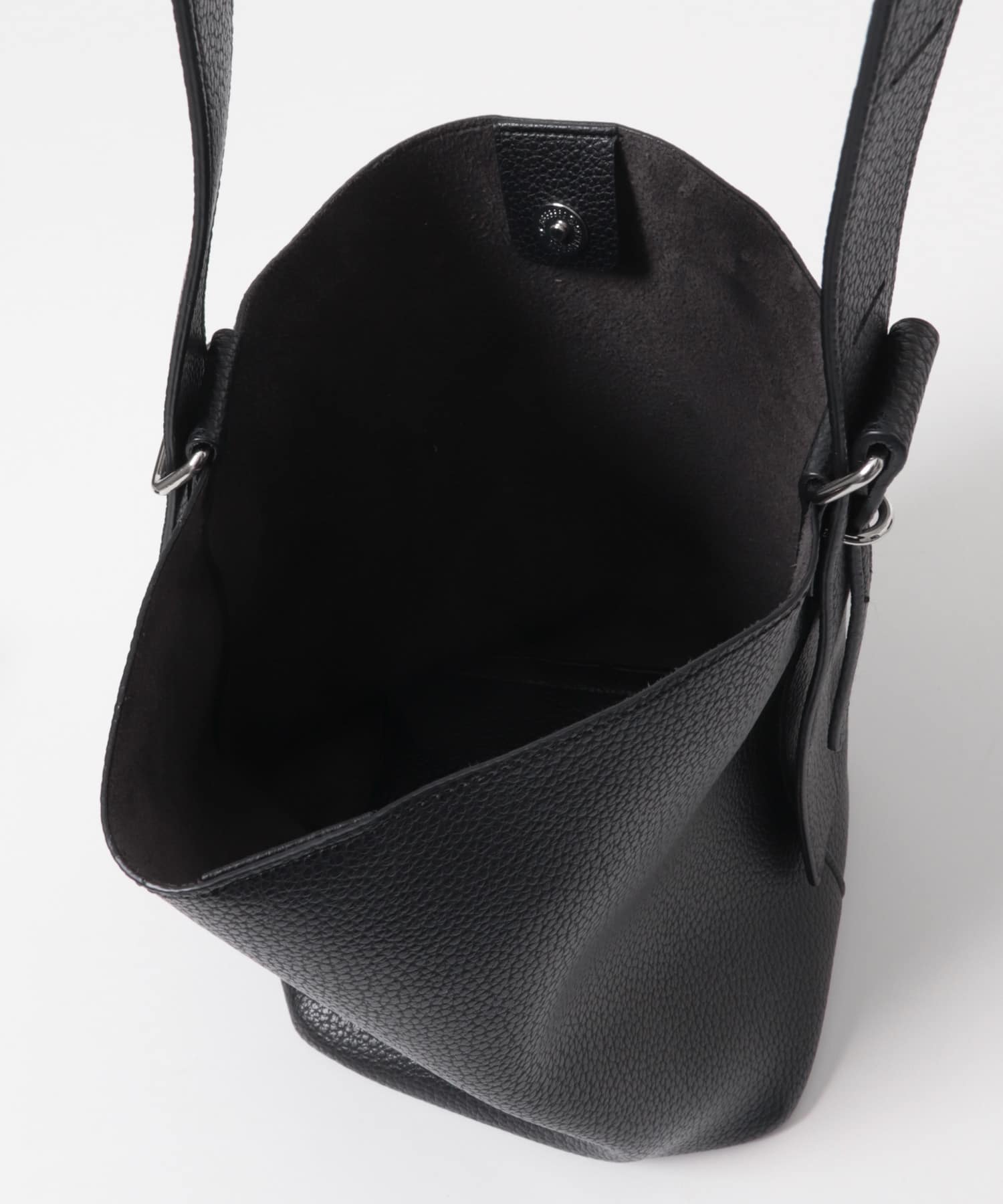 マルチショルダースクエアバッグ BLACK One