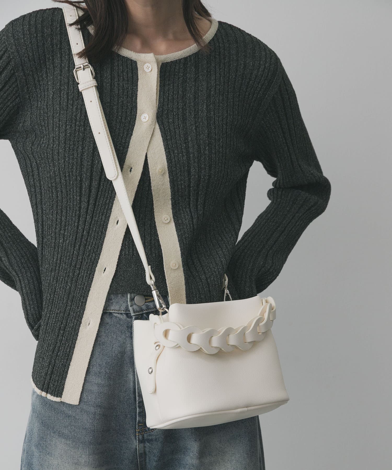 チェーンハンドルパフバッグ IVORY One