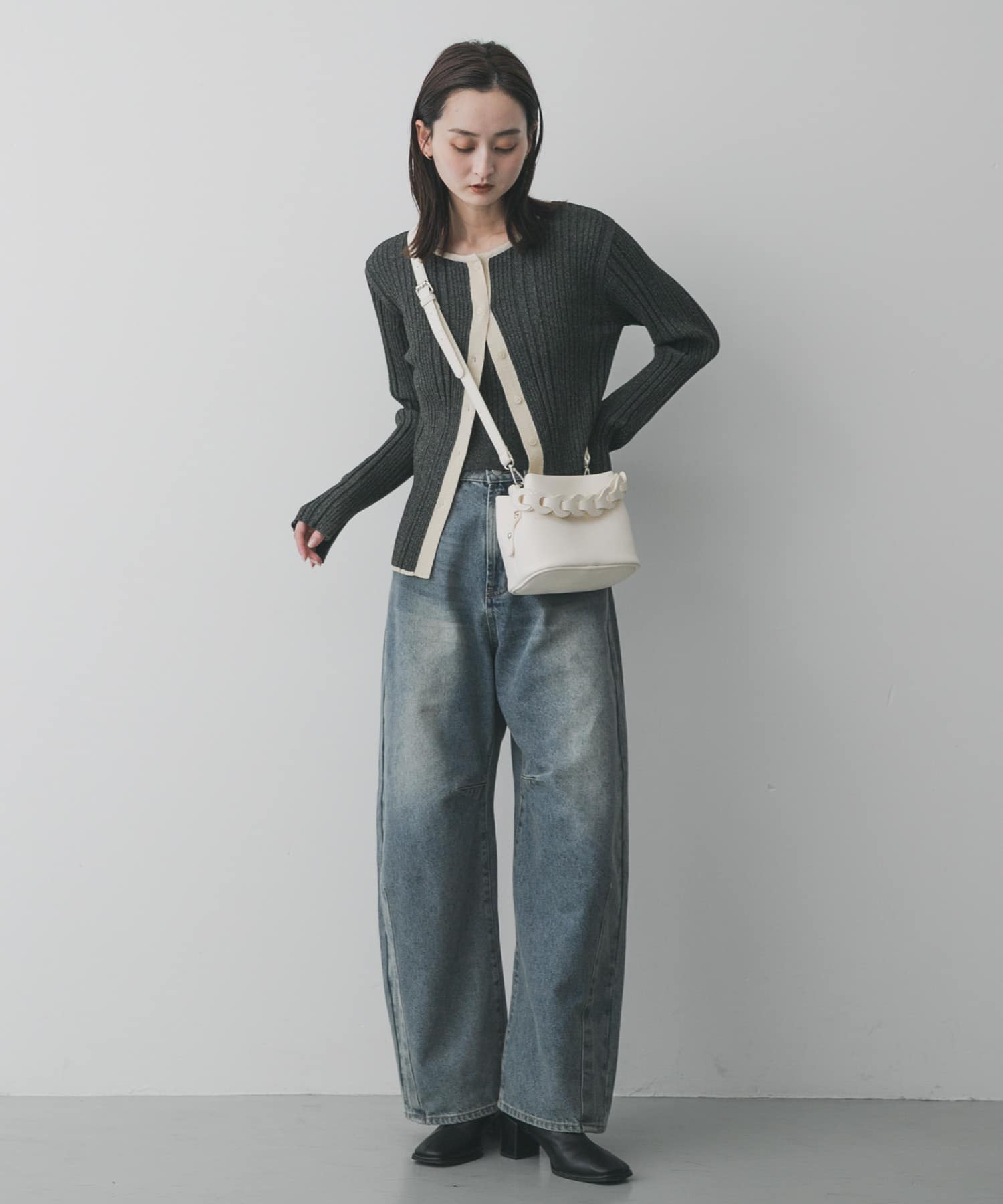 チェーンハンドルパフバッグ IVORY One