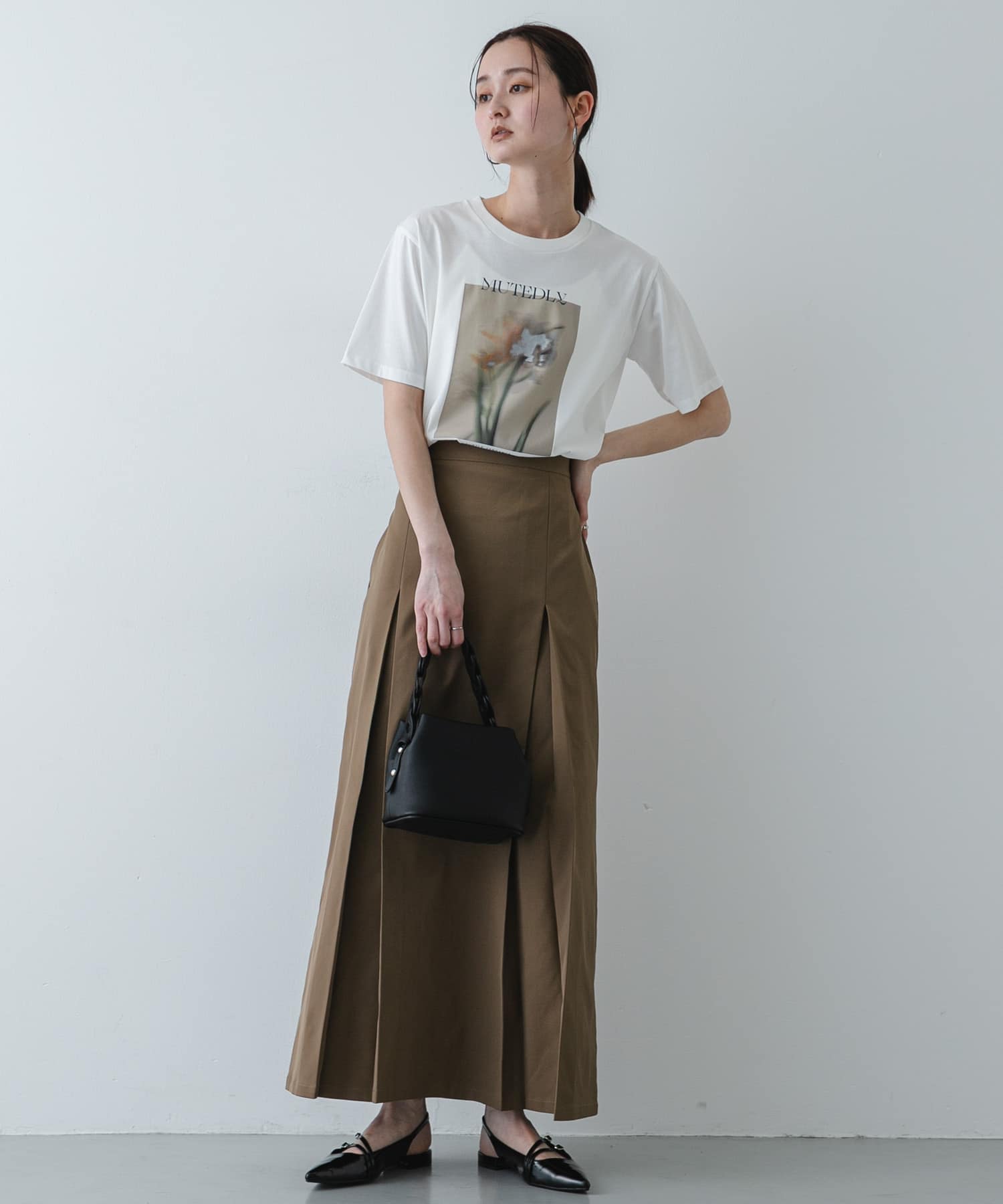 チェーンハンドルパフバッグ BLACK One