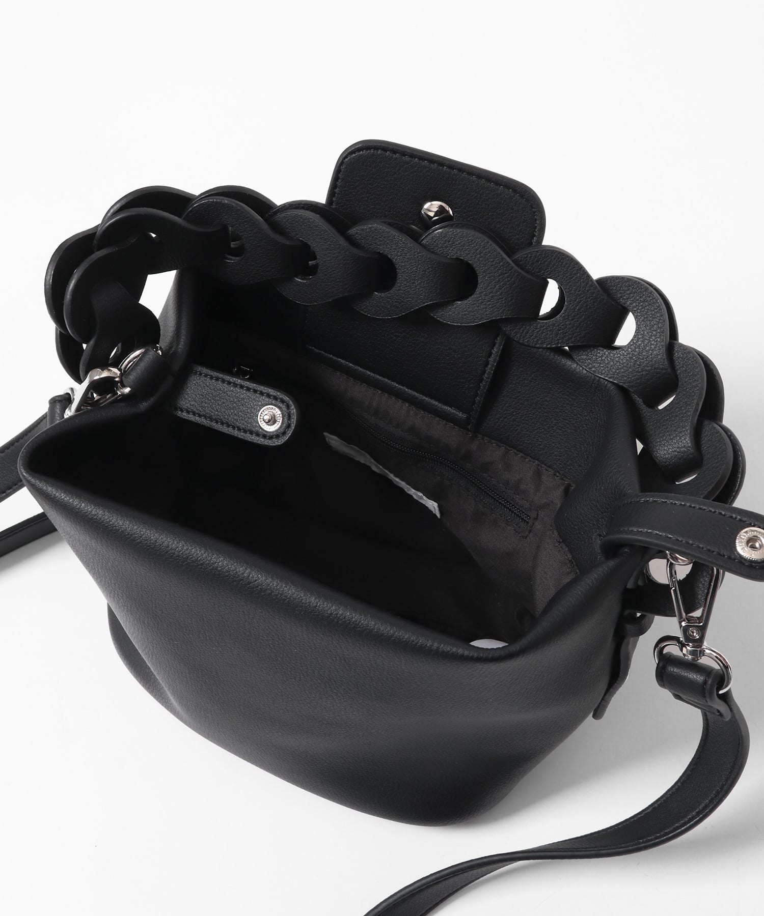 チェーンハンドルパフバッグ BLACK One
