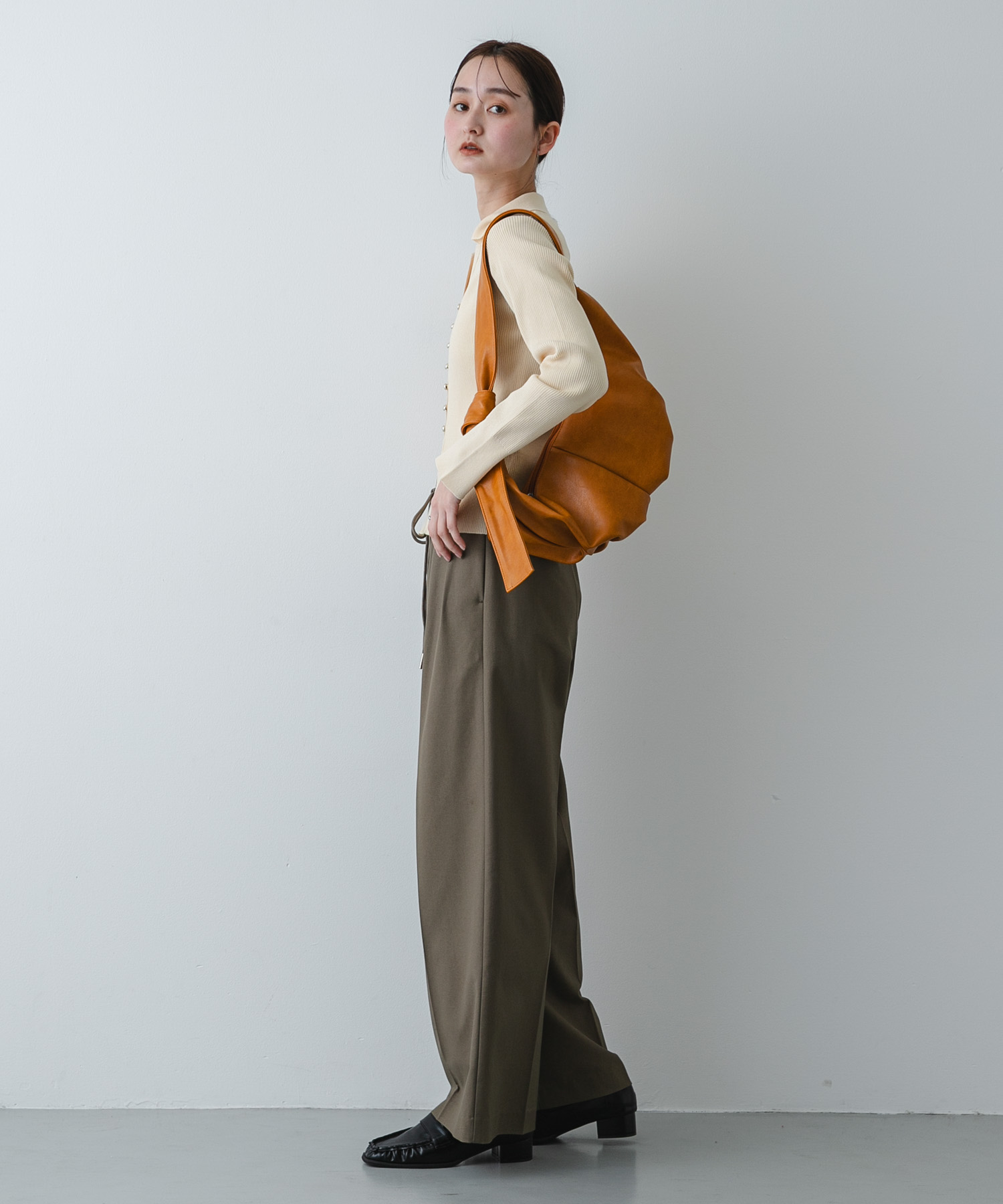 クロワッサンショルダーバッグ MUSTARD One