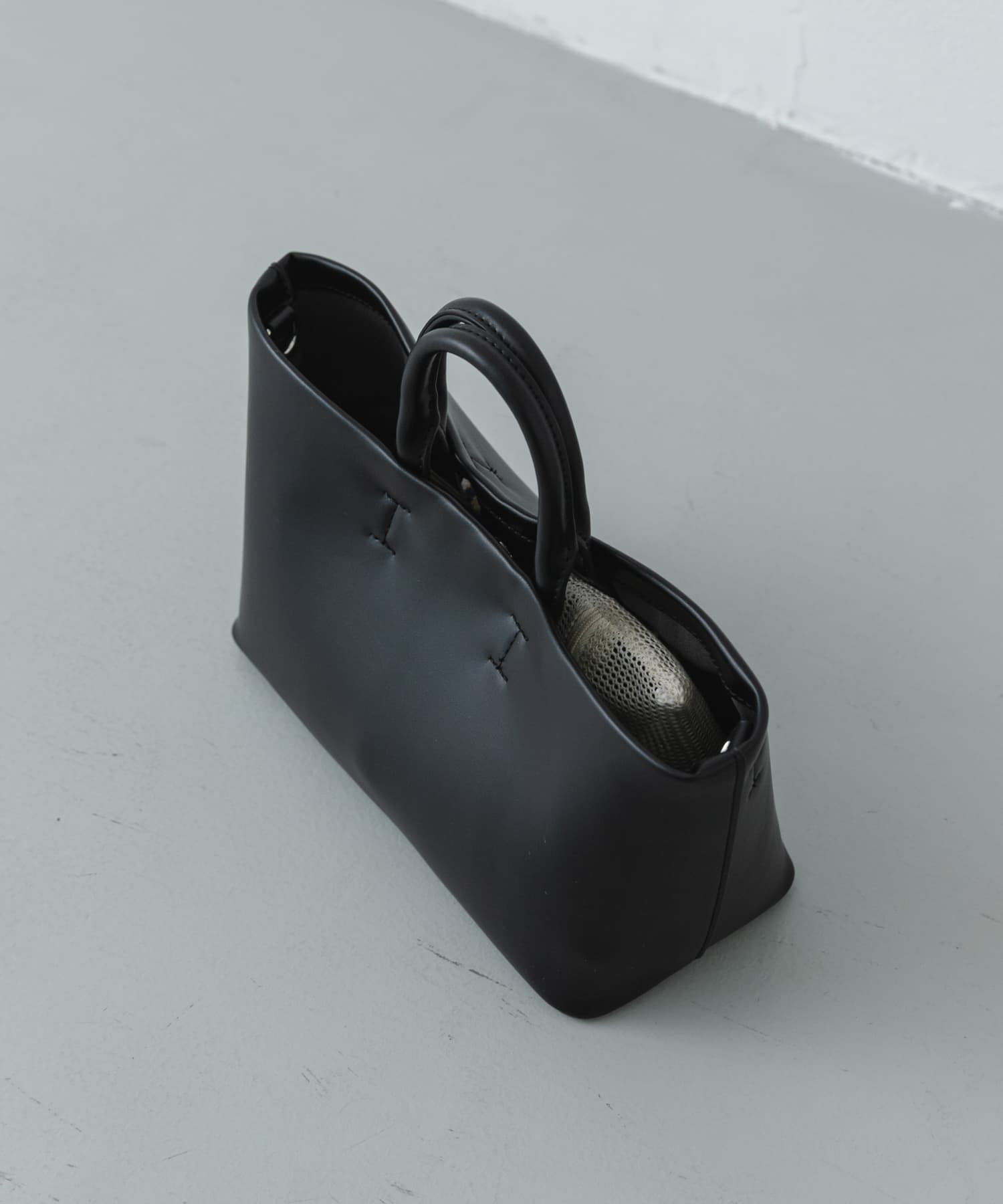 ボックストートバッグ BLACK One