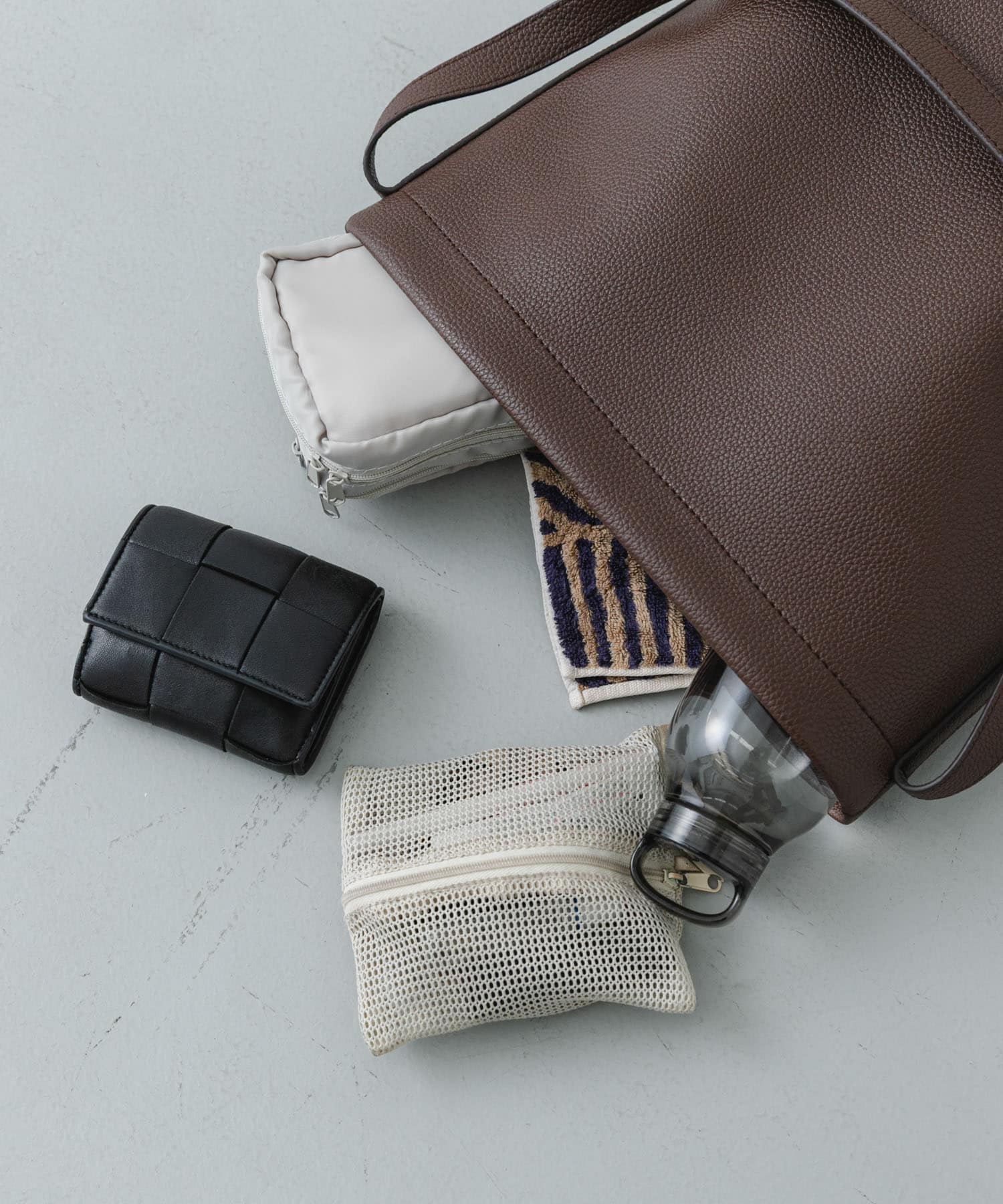 バケツバッグ BROWN One