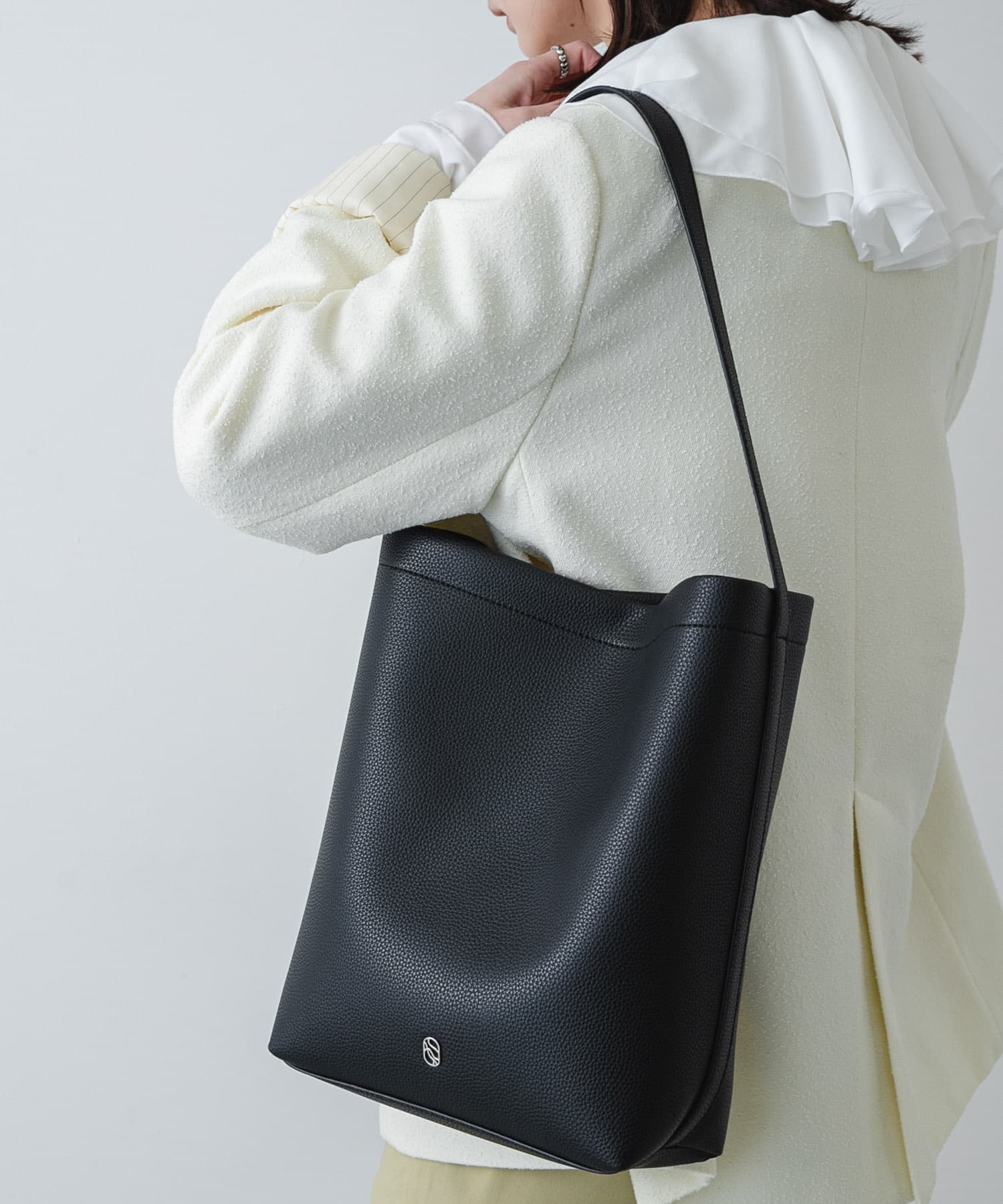 バケツバッグ BLACK One
