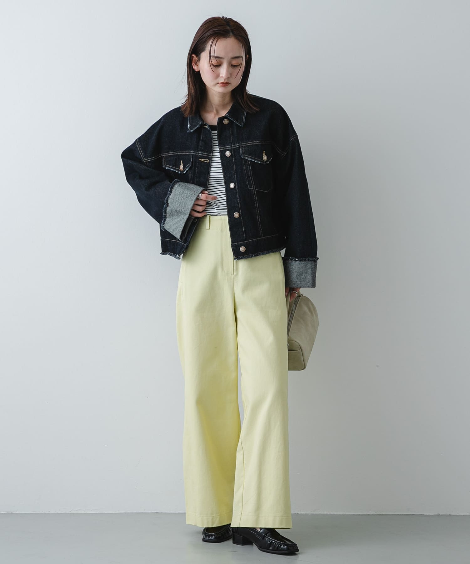 ラウンドスクエアソフトバッグ GREIGE One