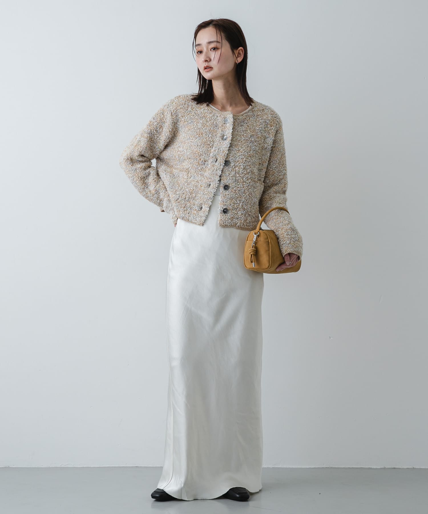 ラウンドスクエアソフトバッグ MUSTARD One