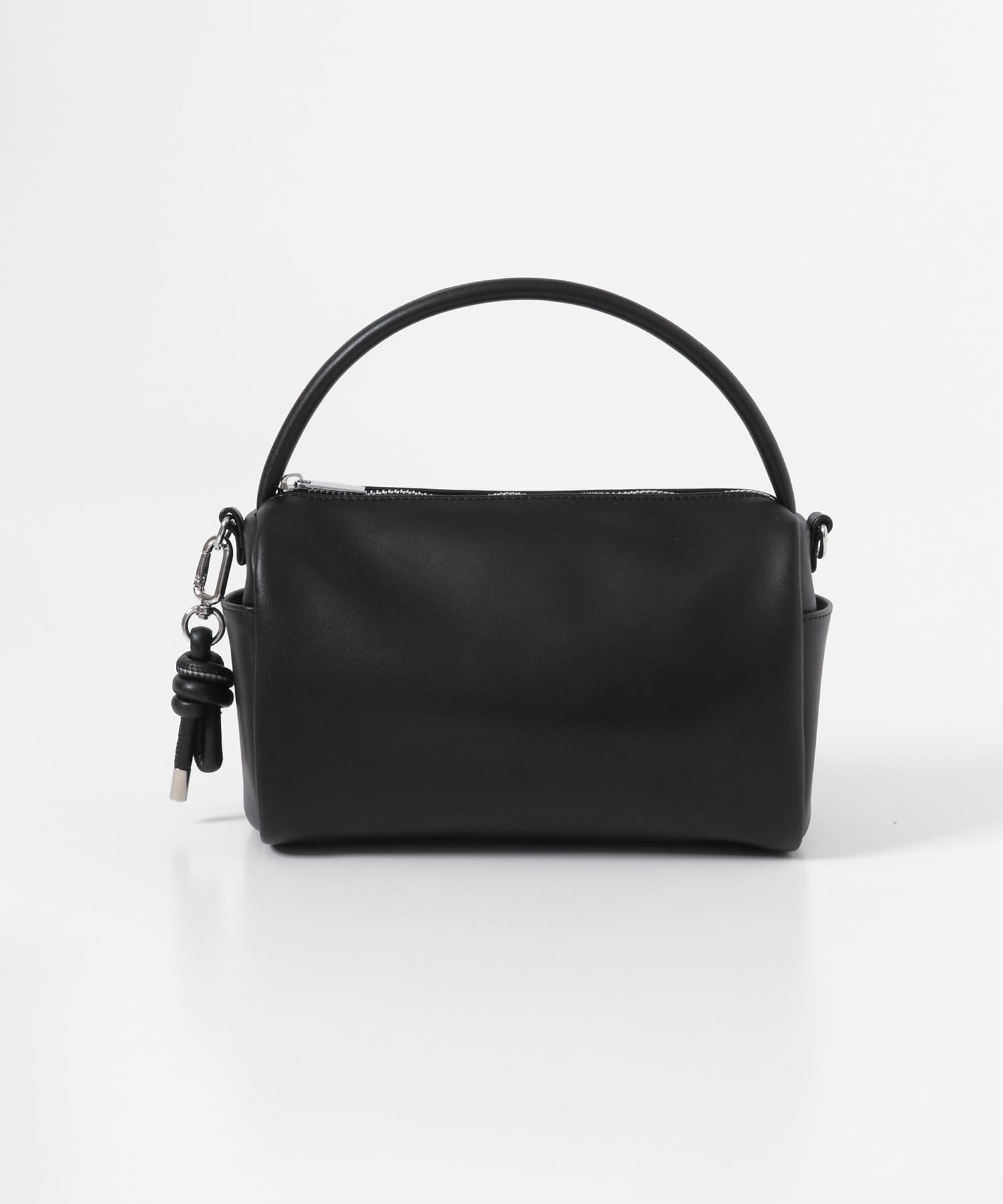 ラウンドスクエアソフトバッグ BLACK One