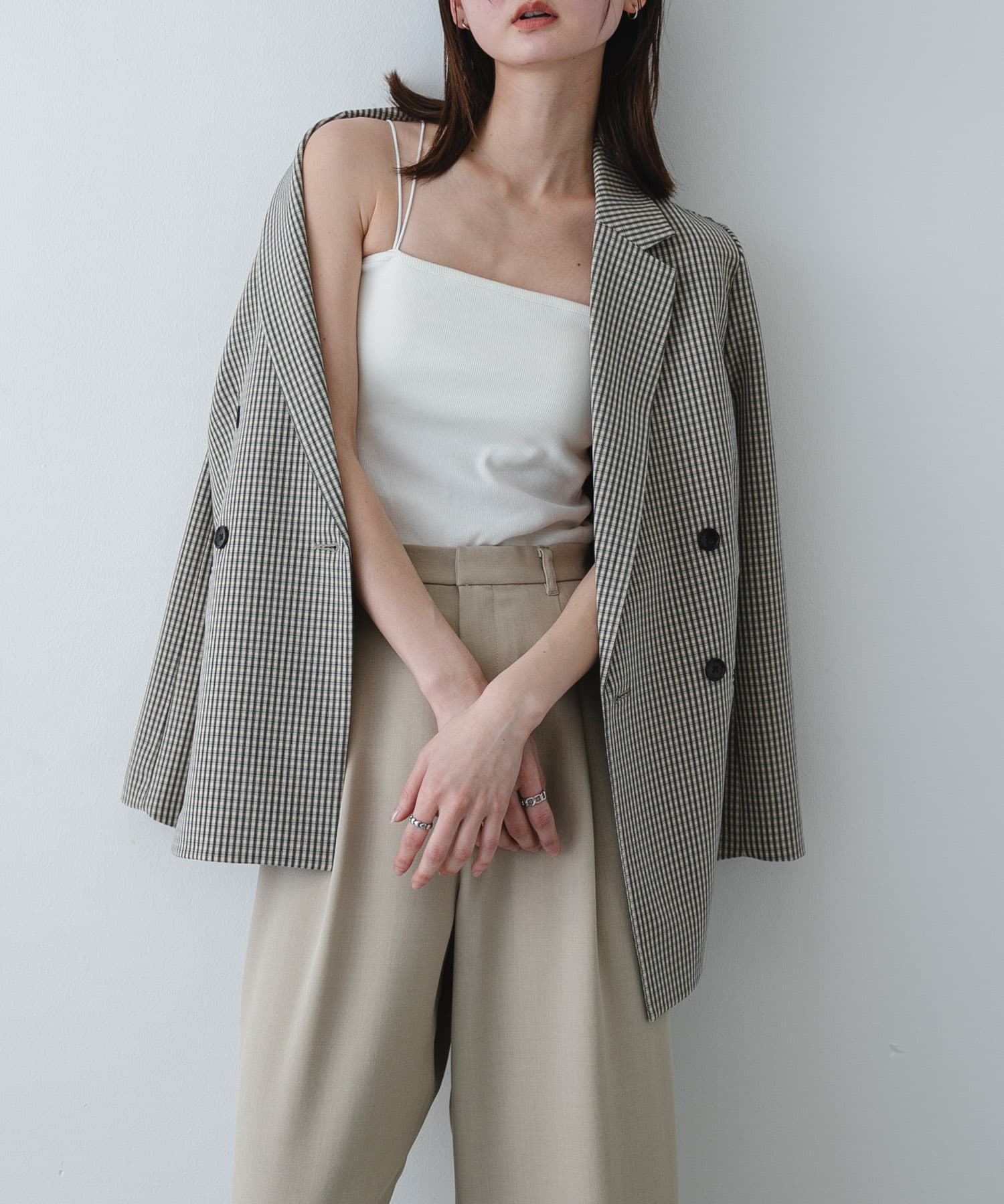 身長：169cm サイズ：one