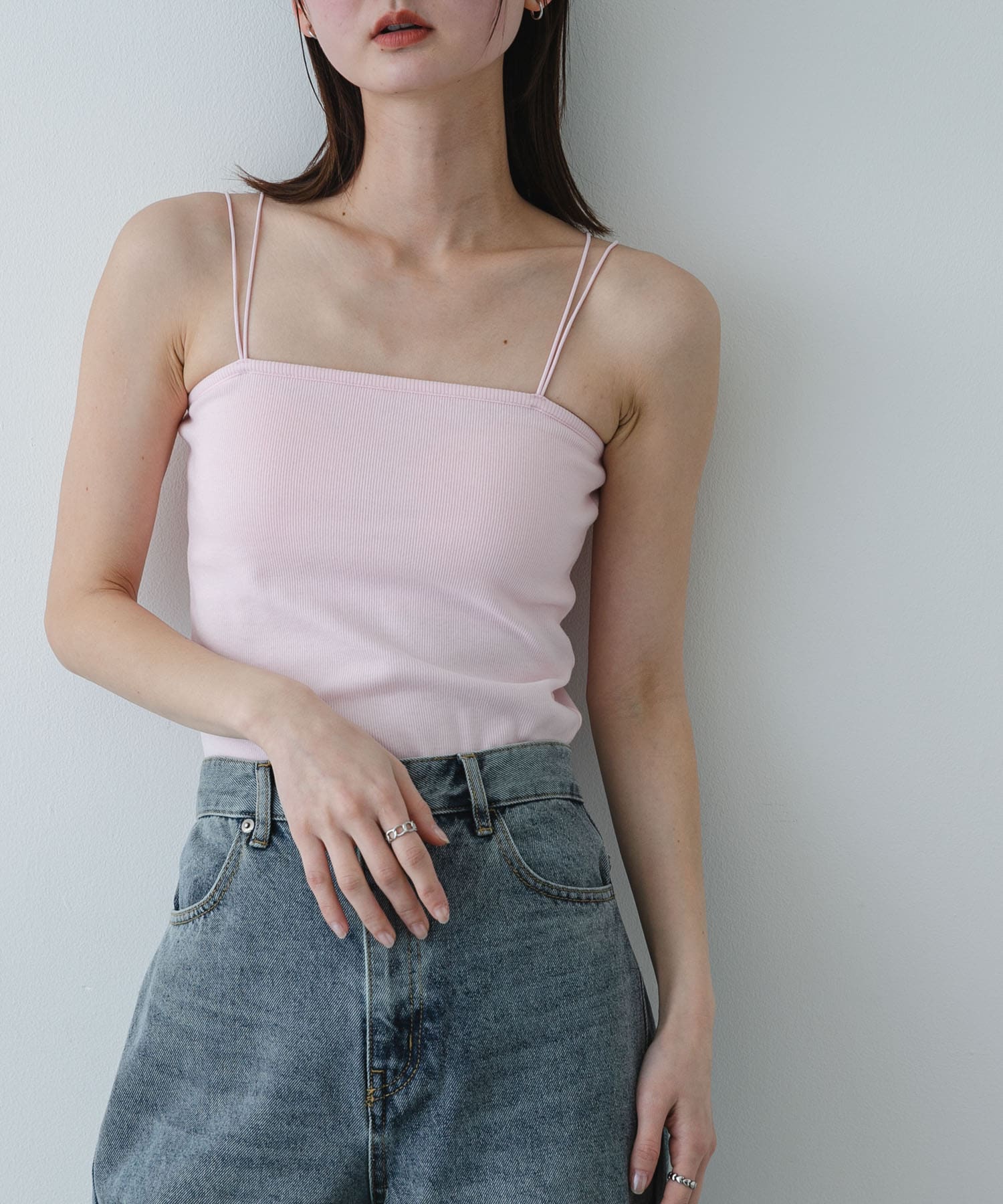 ダブルストラップカップツキキャミソール(One WHITE): トップス｜URBAN