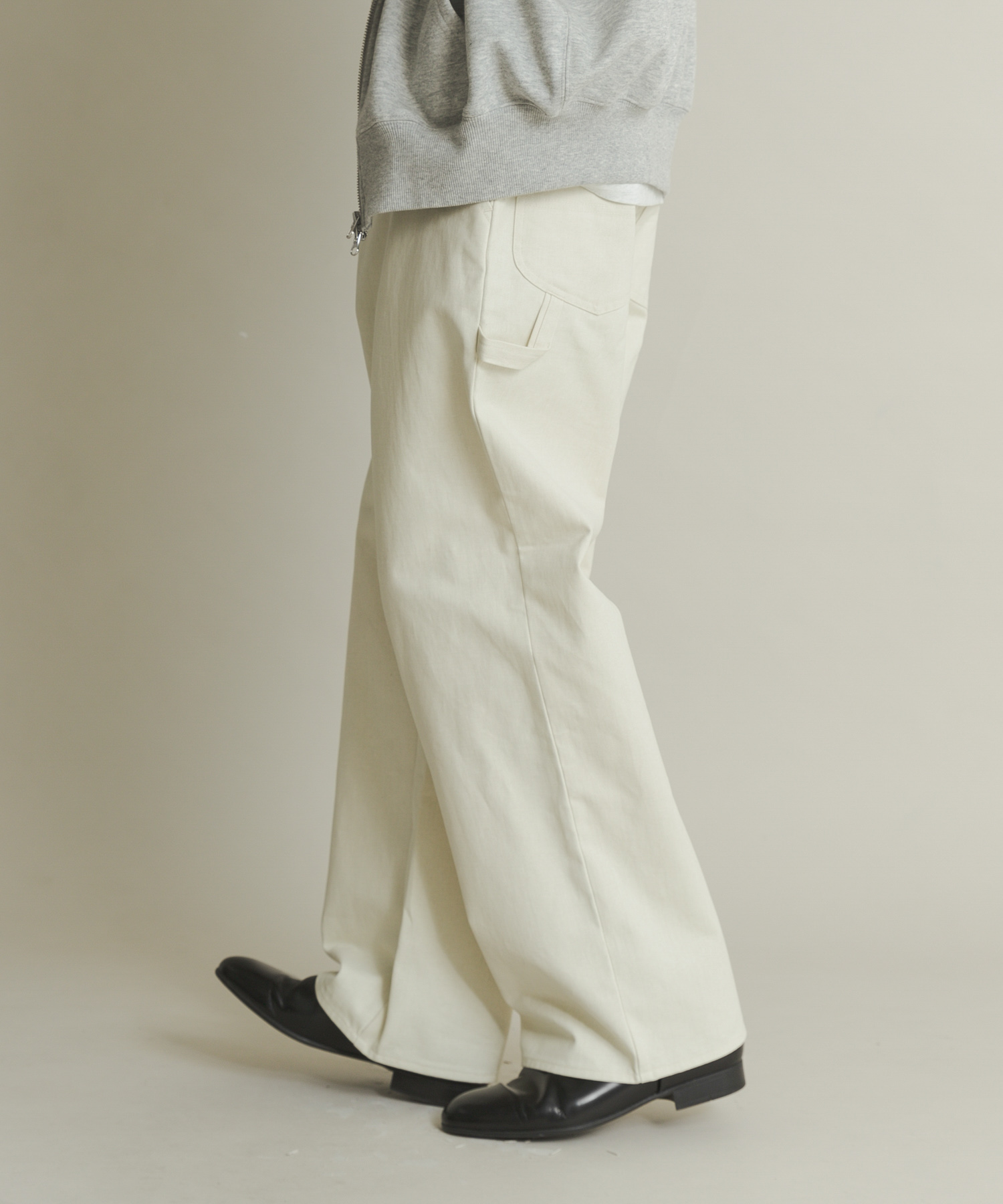 ストレートペインターパンツ