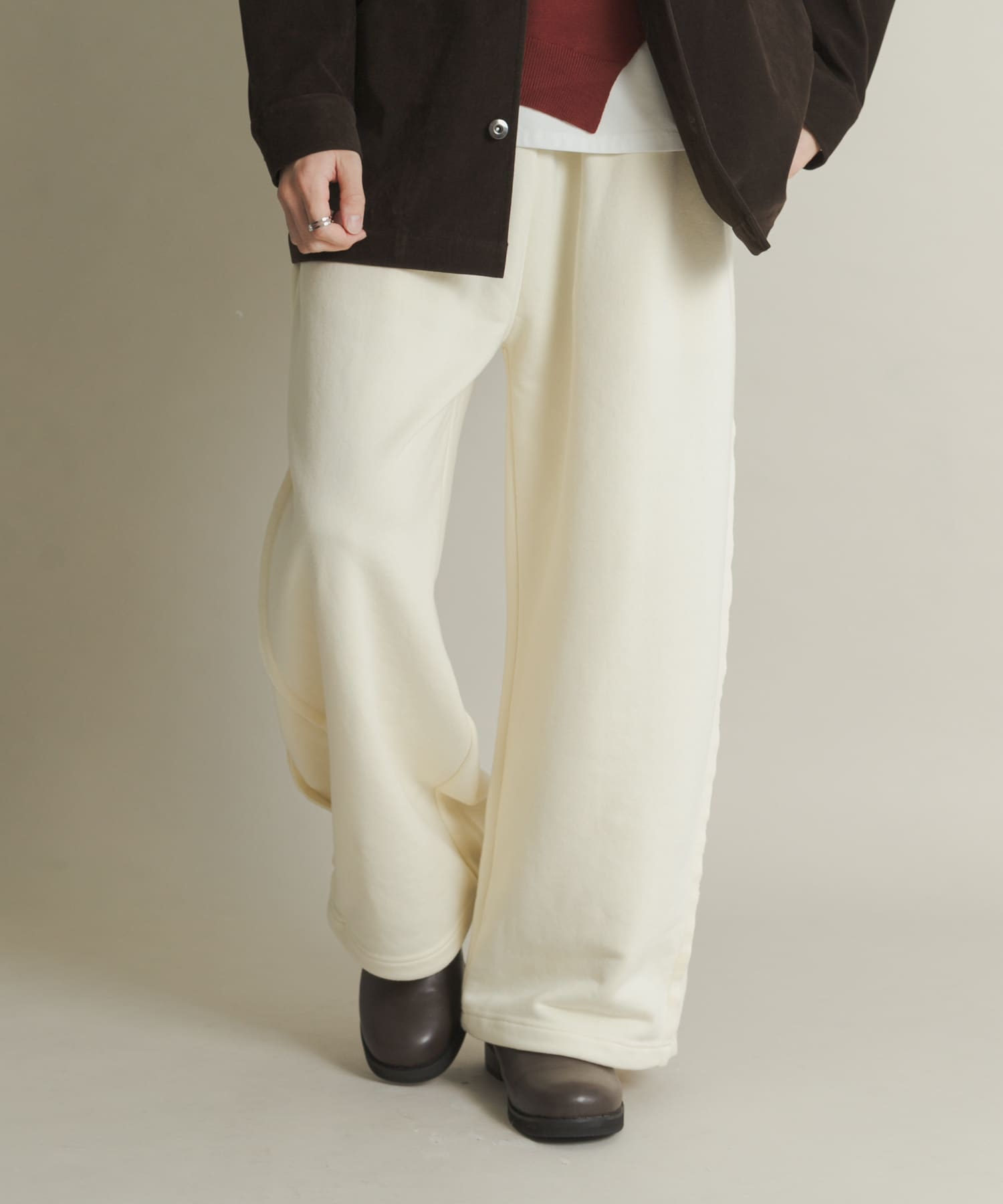 スウェットタックワイドパンツ