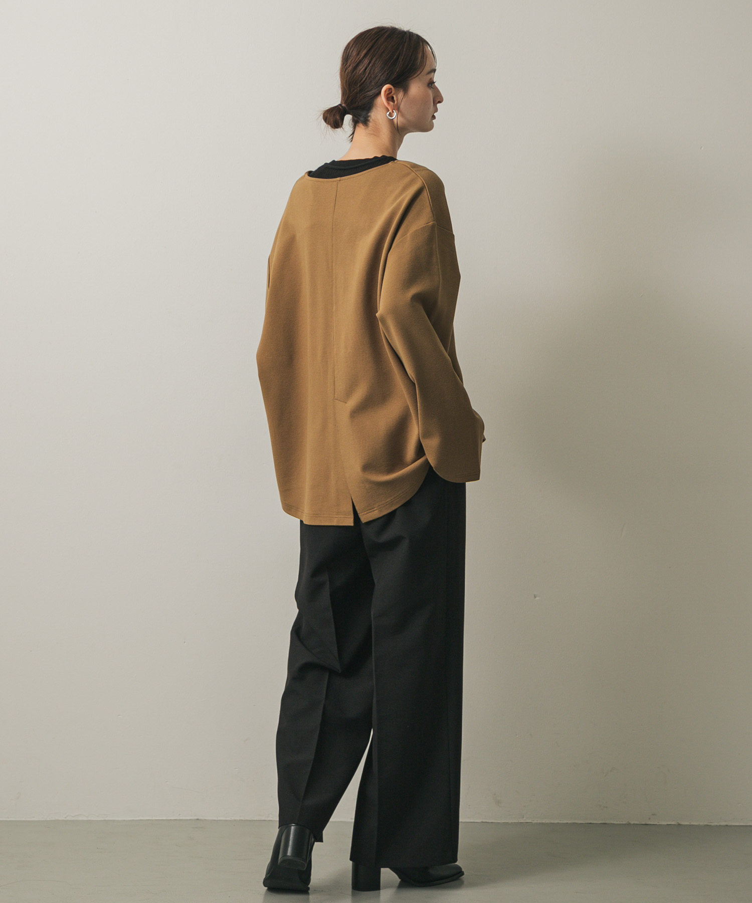 身長：169cm サイズ：one