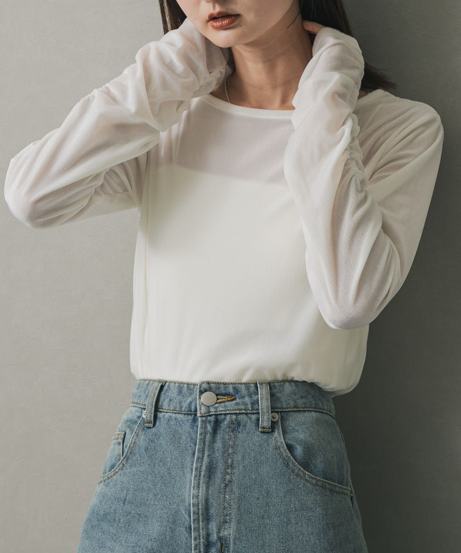ギャザースリーブベロアTシャツ