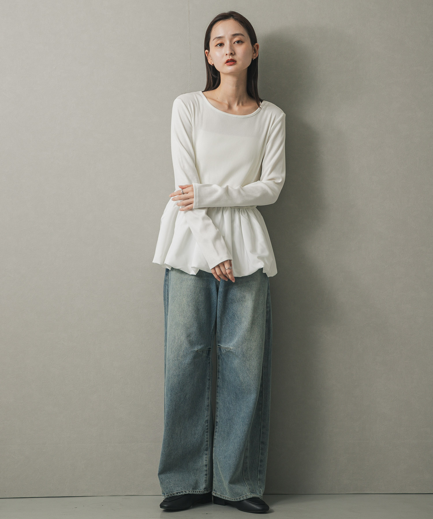 OFF WHITE