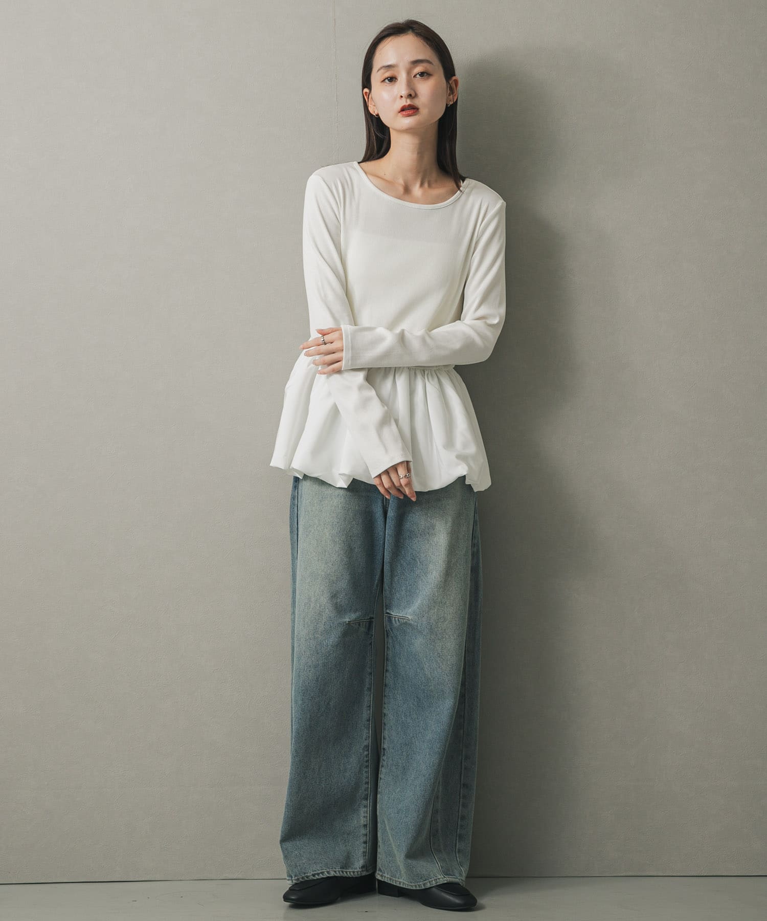 OFF WHITE