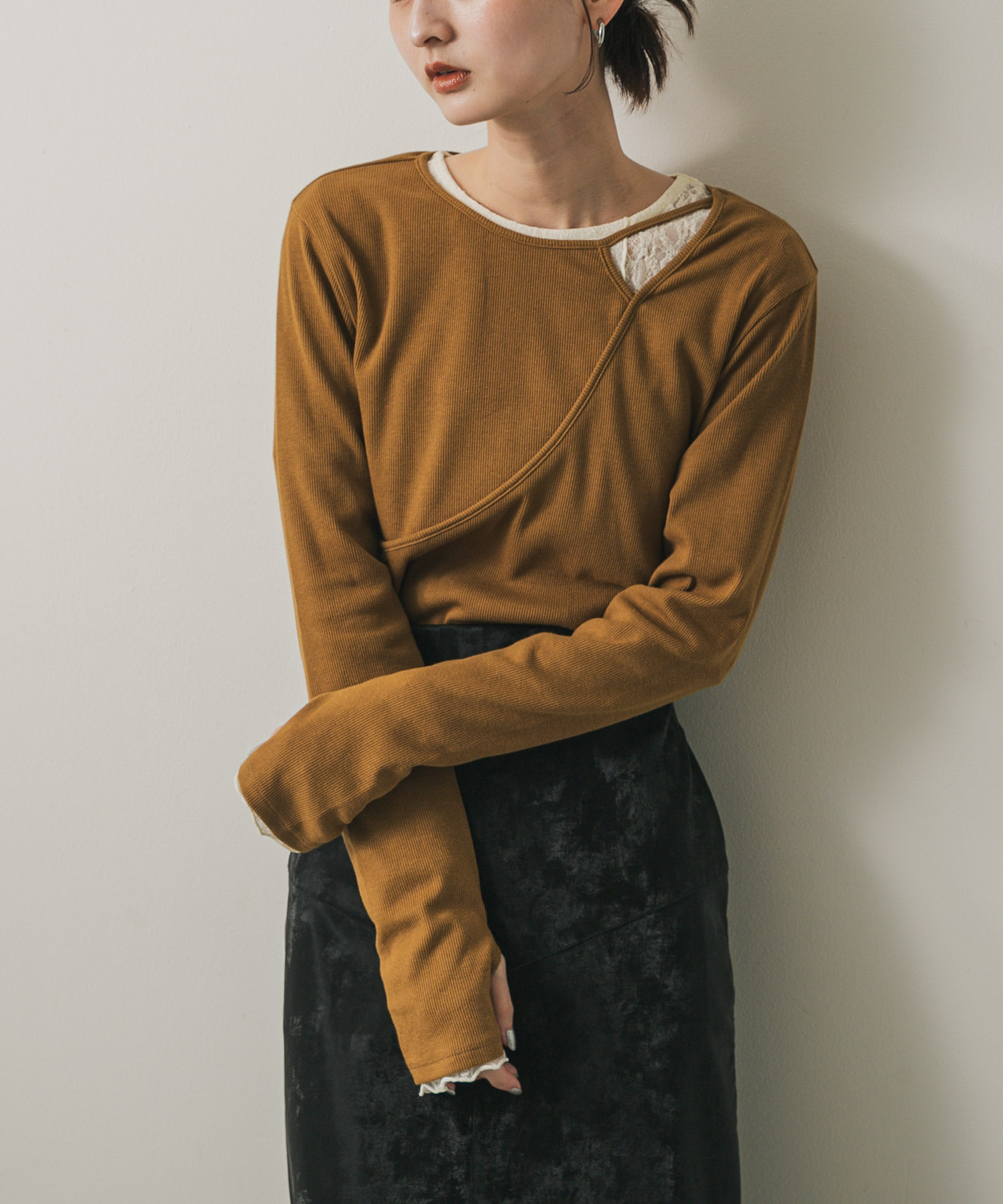 アシンメトリーリブコンパクトトップ