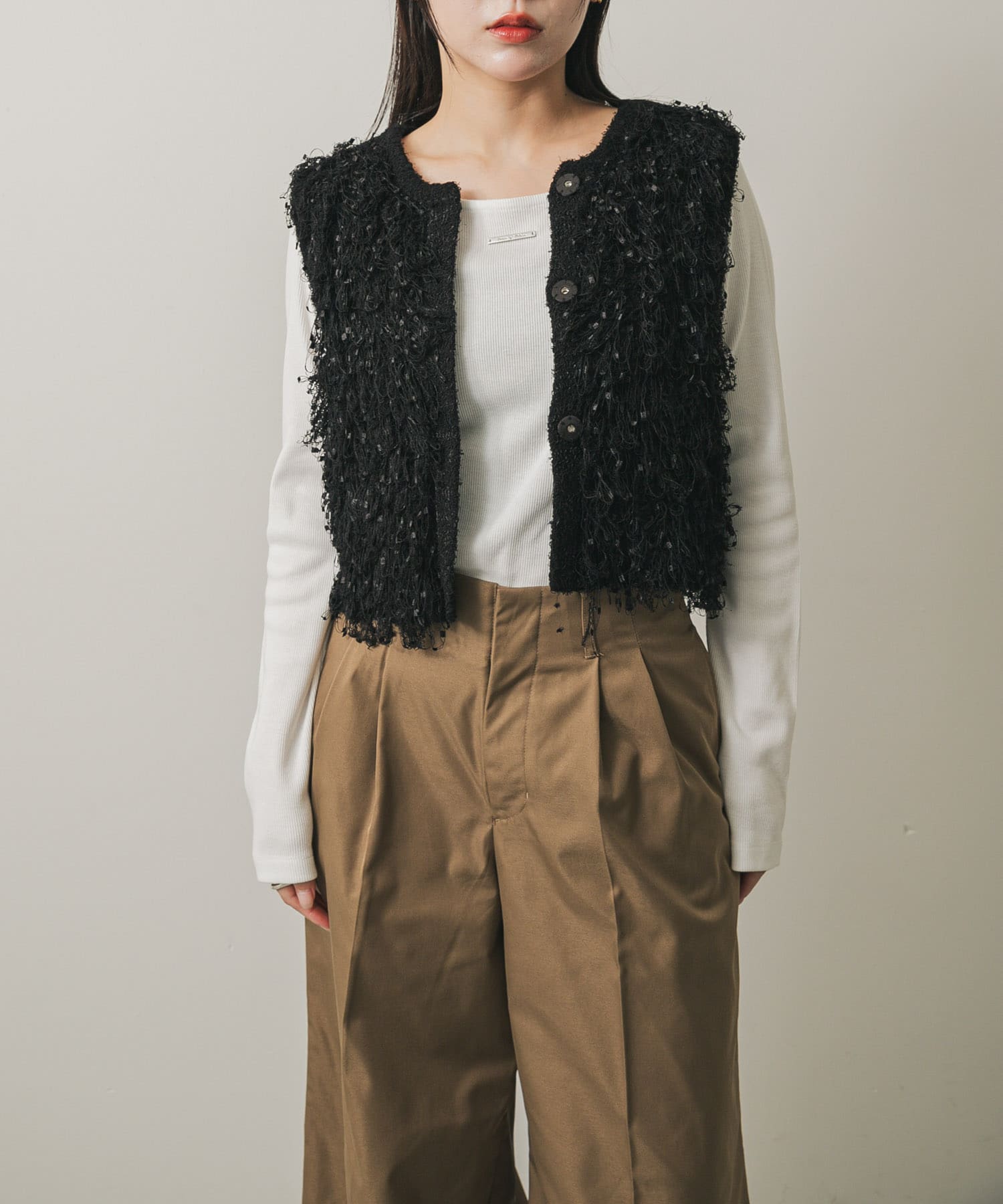 プレートツキバレエネックトップ