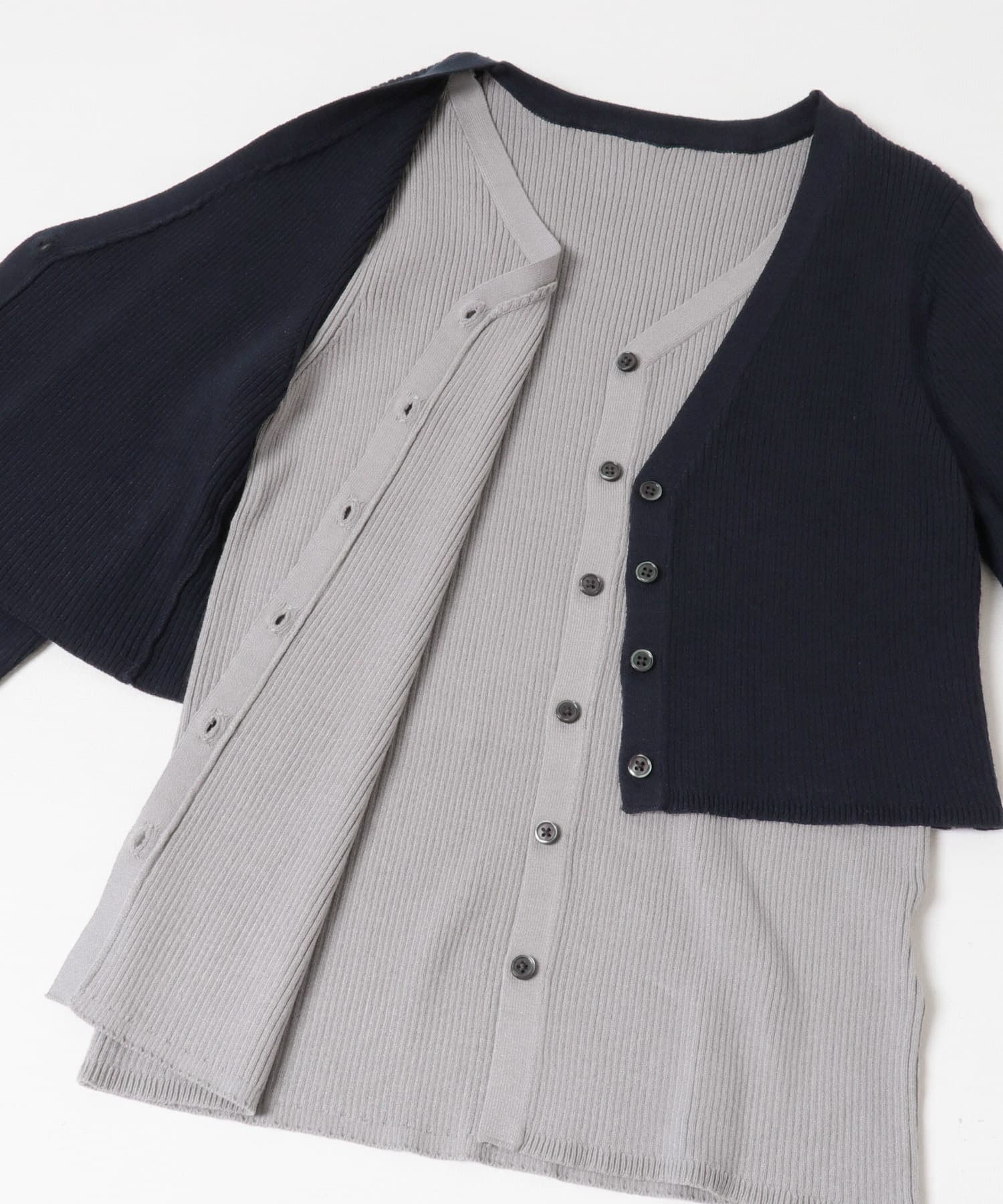 NVY×GRY