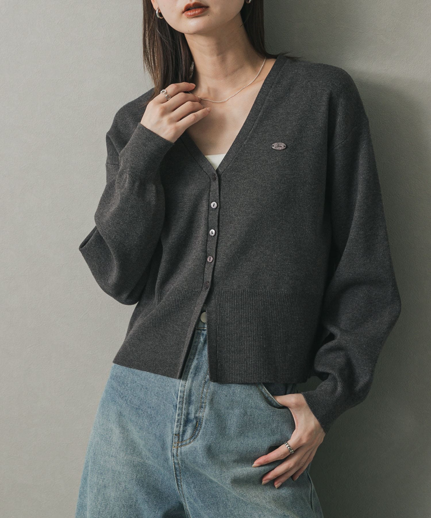 『WEB/一部店舗限定』プレートツキカーディガン