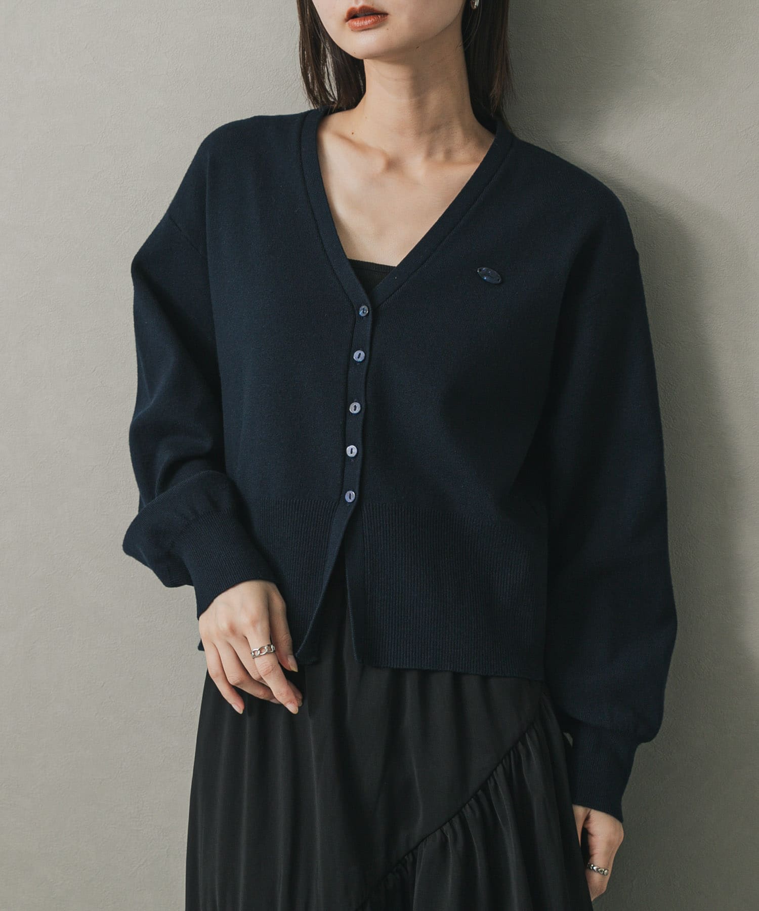 『WEB/一部店舗限定』プレートツキカーディガン