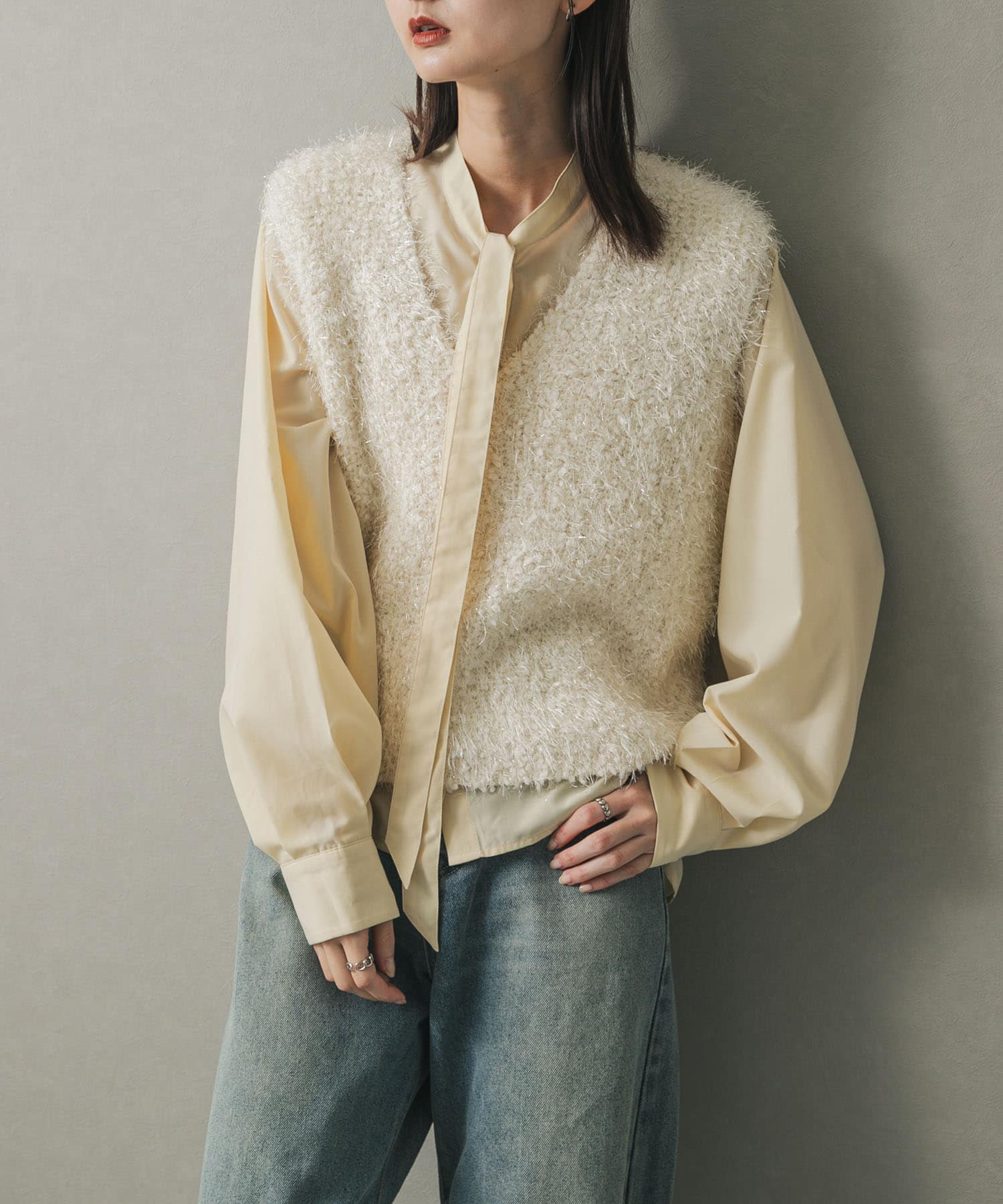 ボウタイブラウス