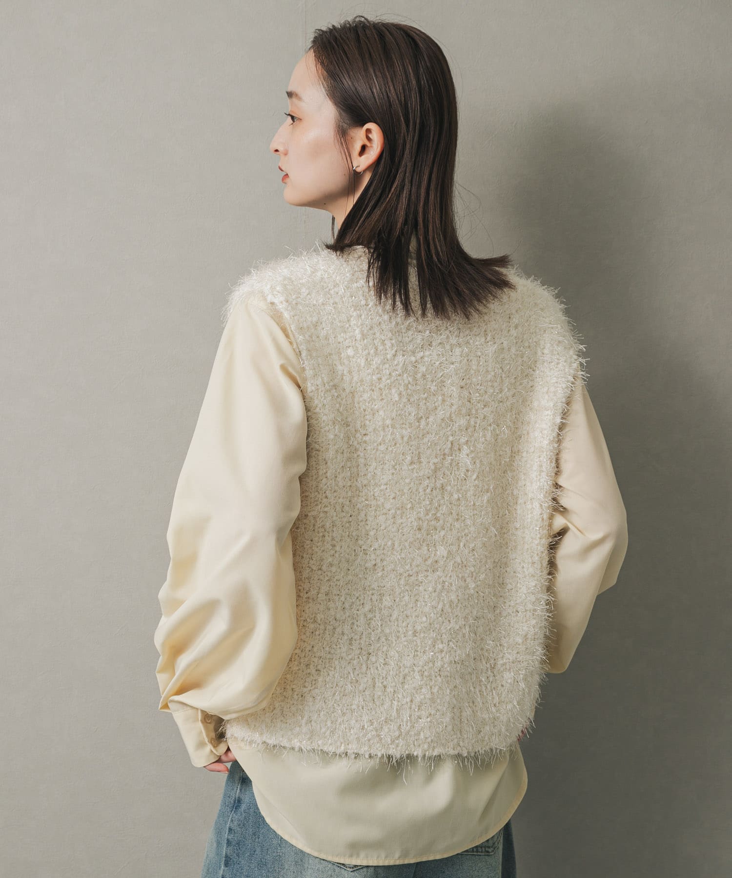 Y.BEIGE