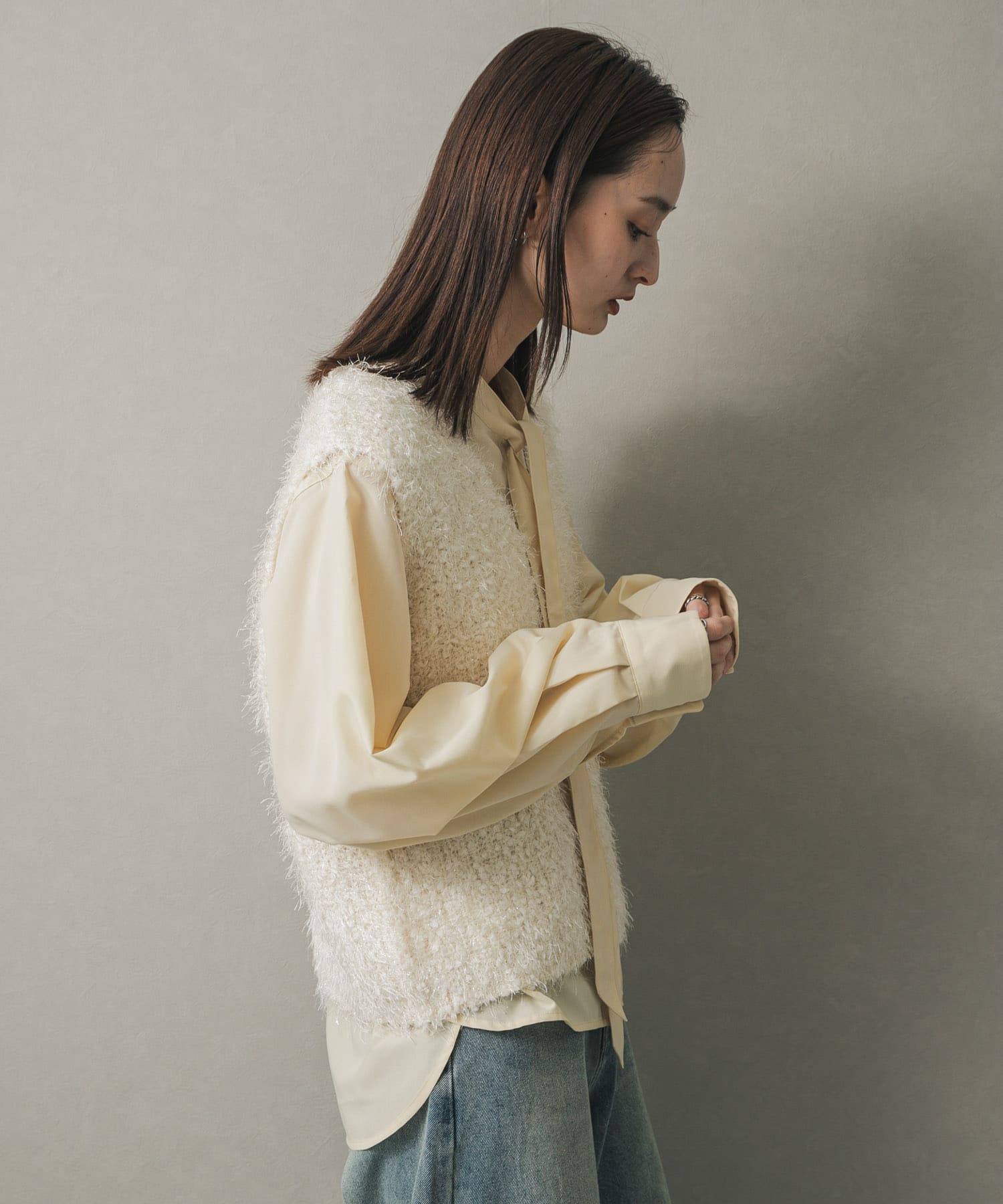 Y.BEIGE