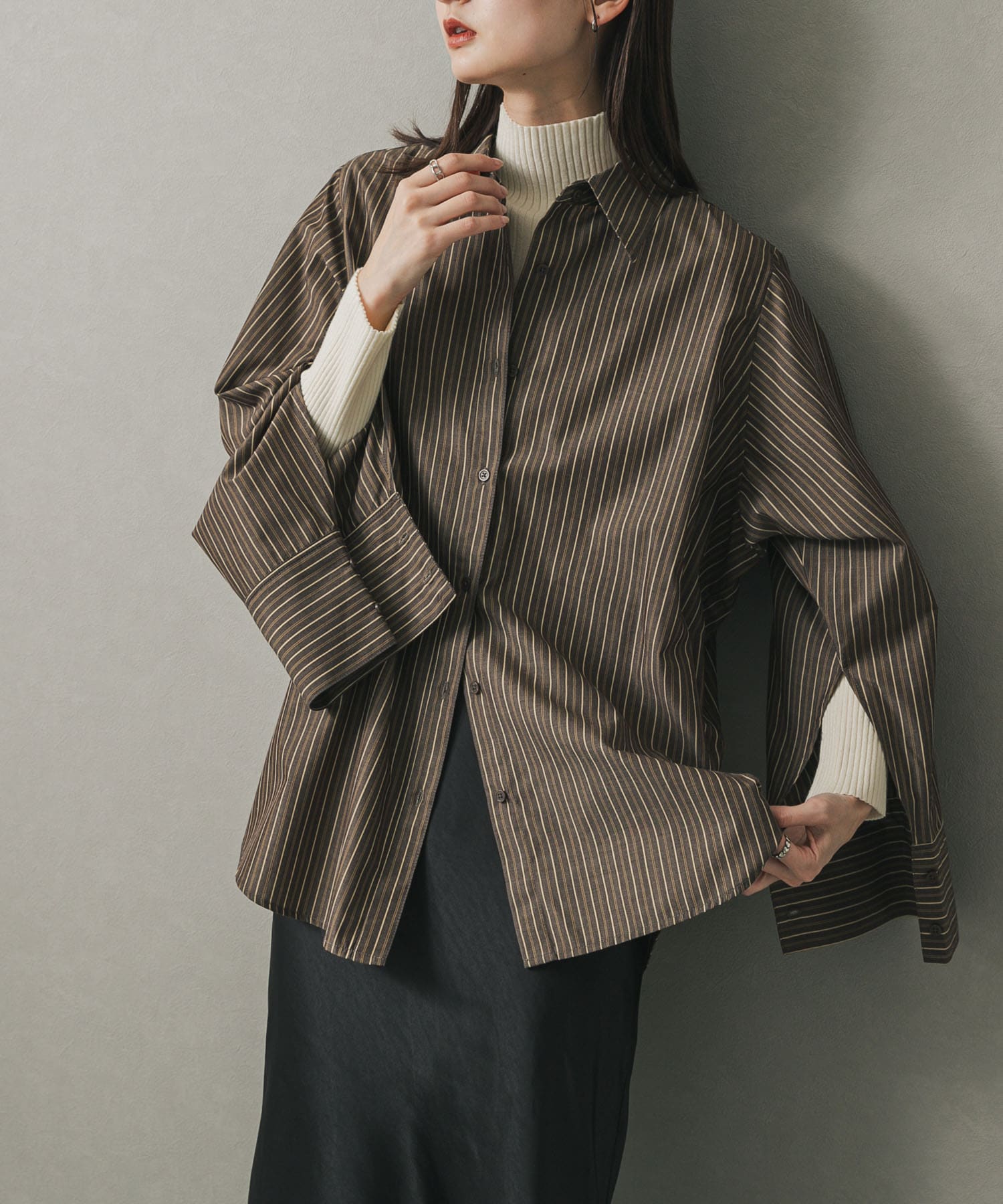 スリットスリーブルーズシャツ