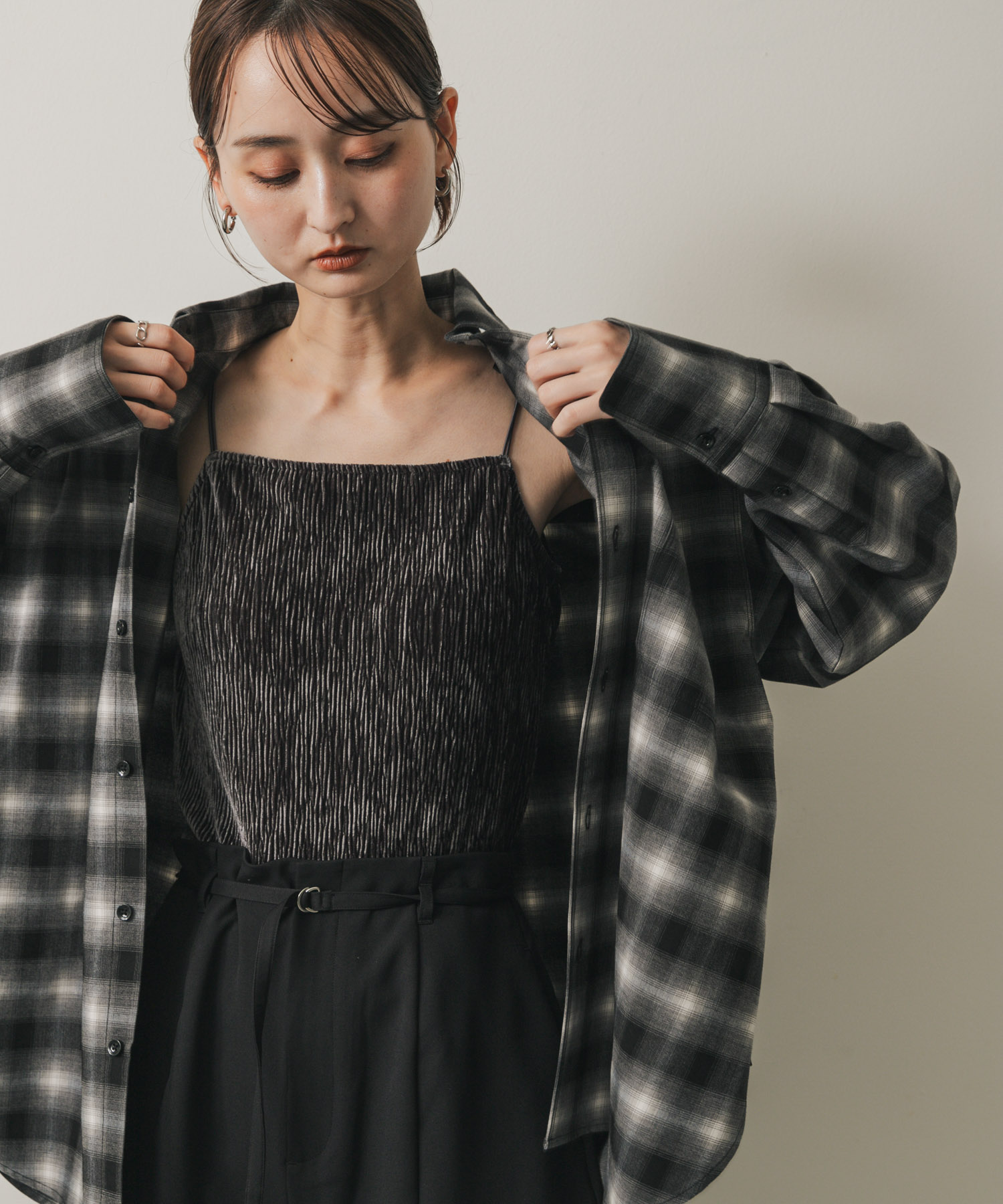 BLK×GRY