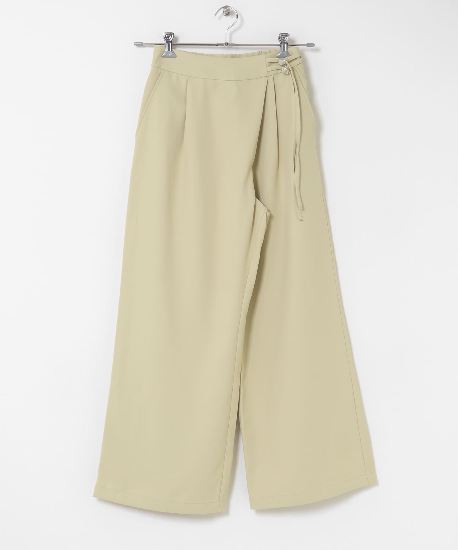Y.BEIGE
