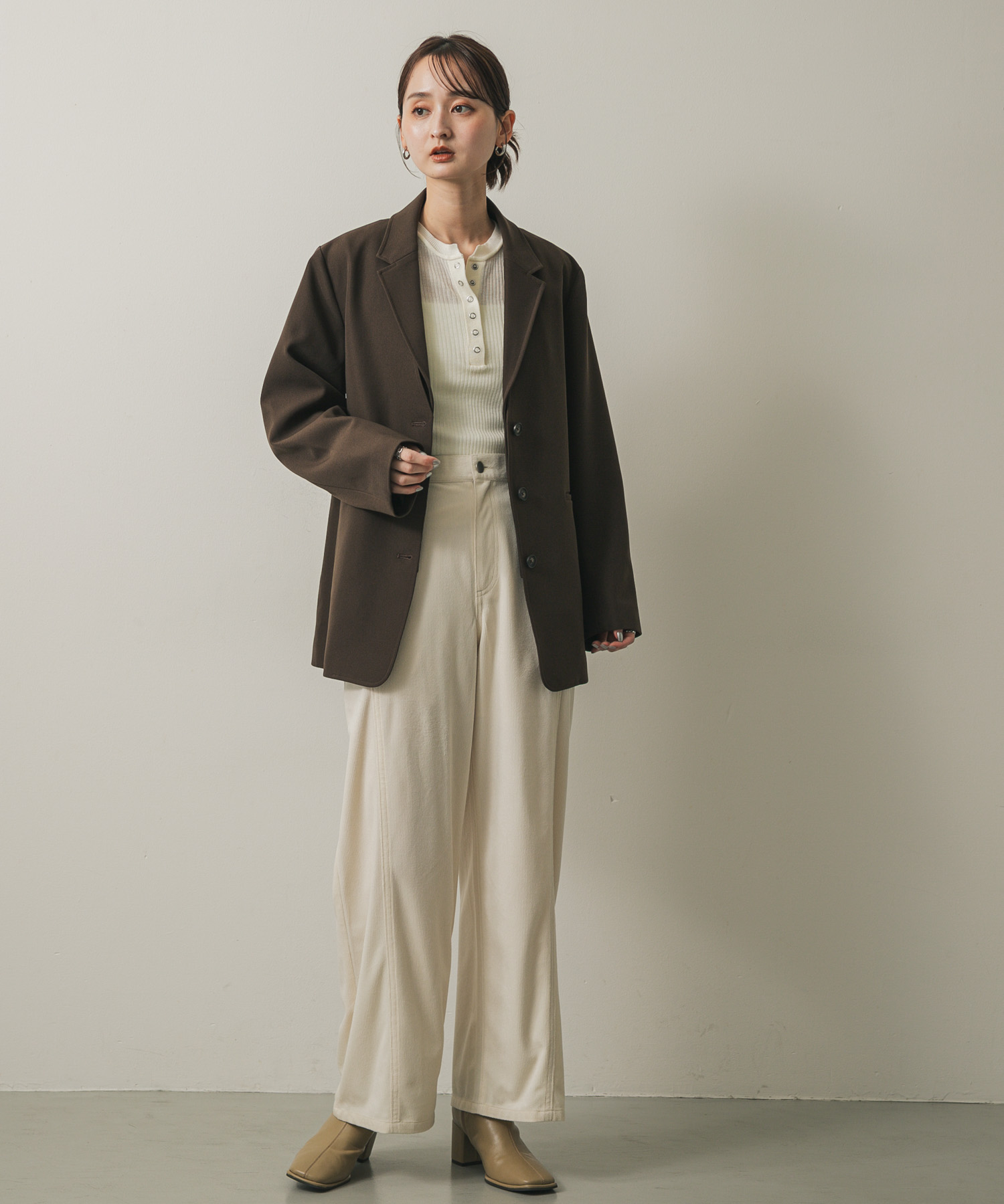 IVORY