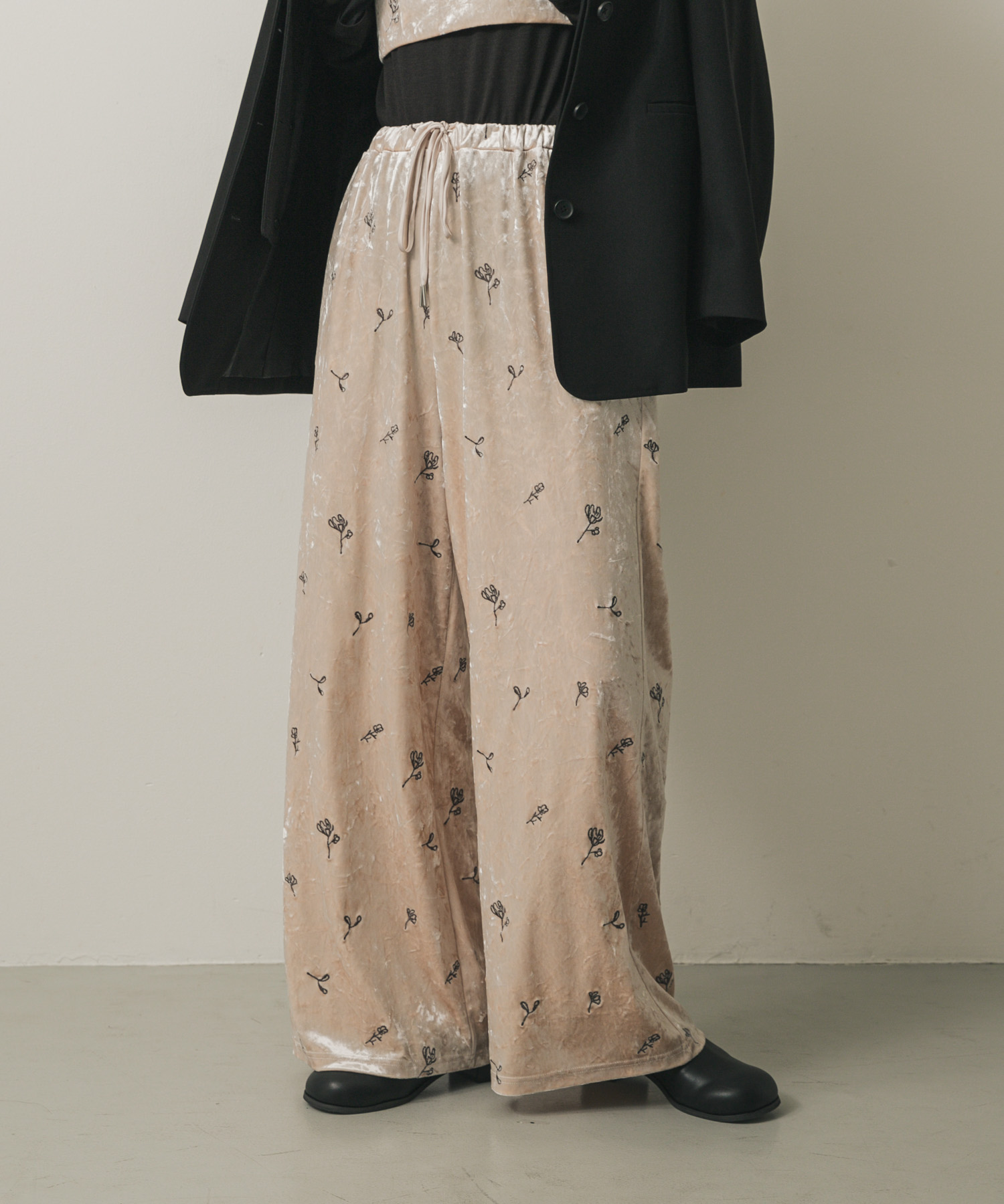 身長：158cm サイズ：one