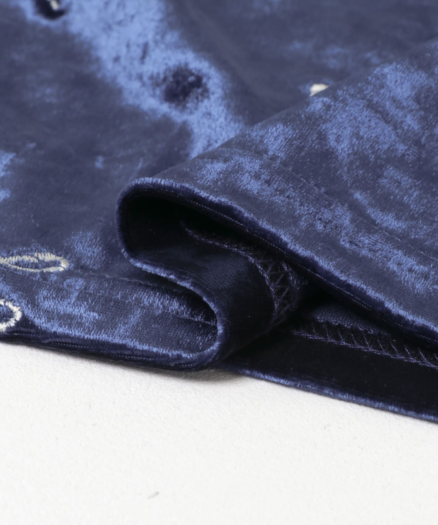 ベロアシシュウパンツ NAVY one