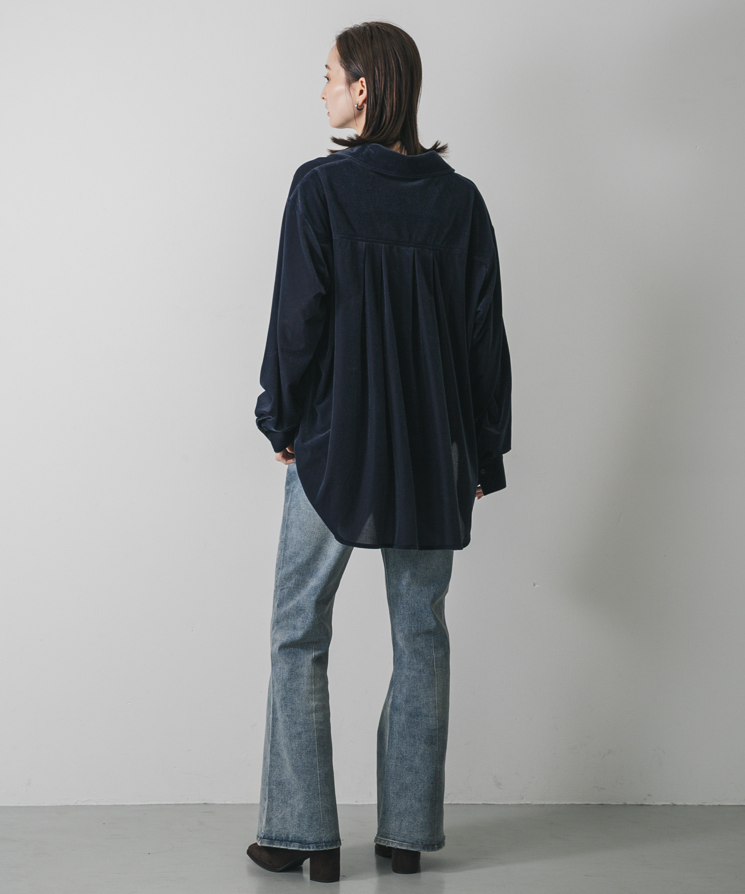 L.INDIGO