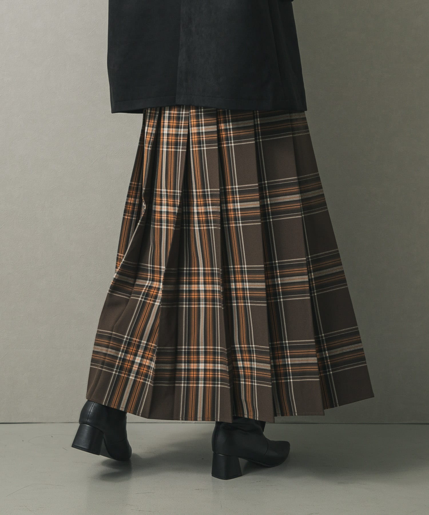 身長：169cm サイズ：one