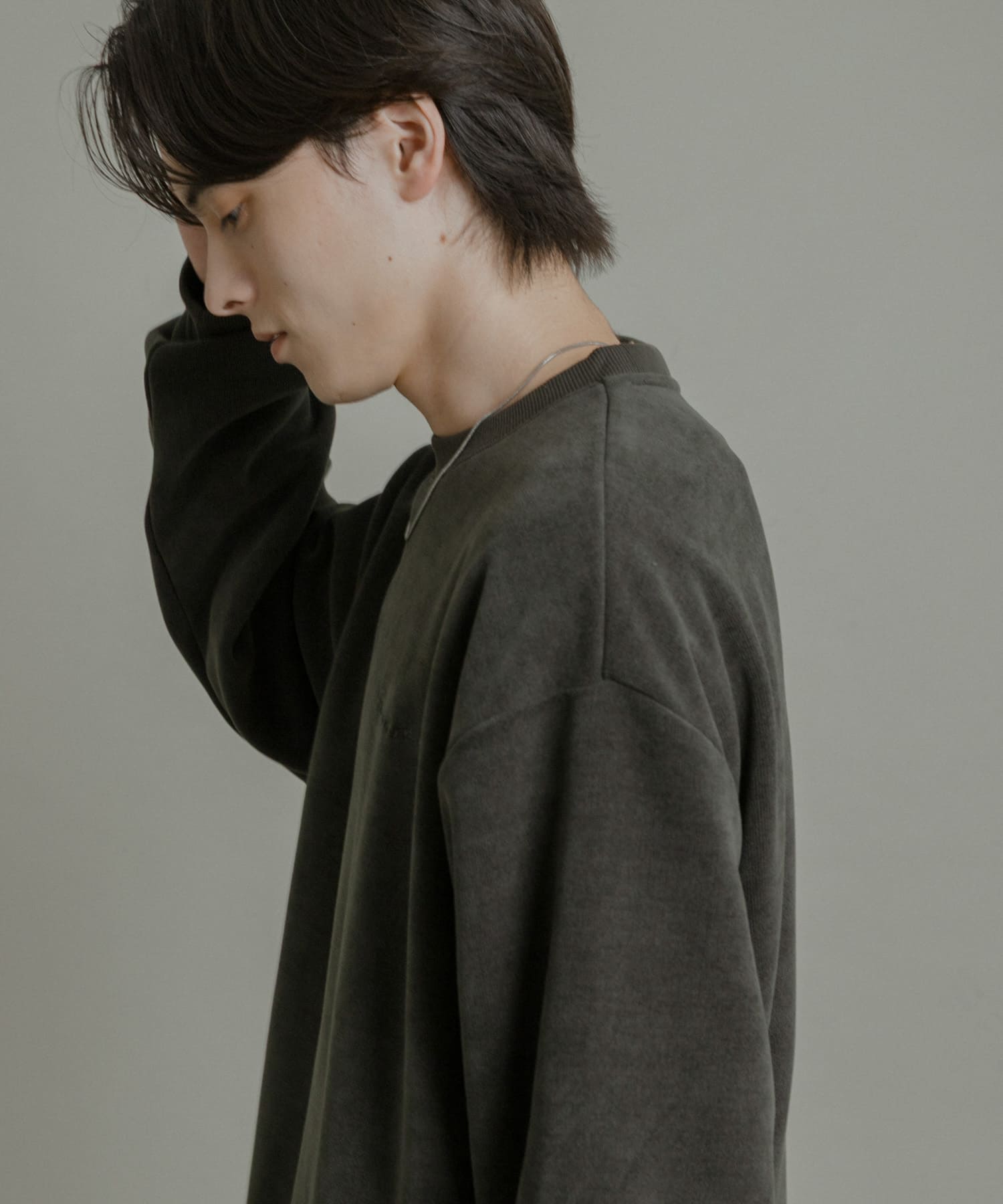 身長 : 173cm サイズ : L