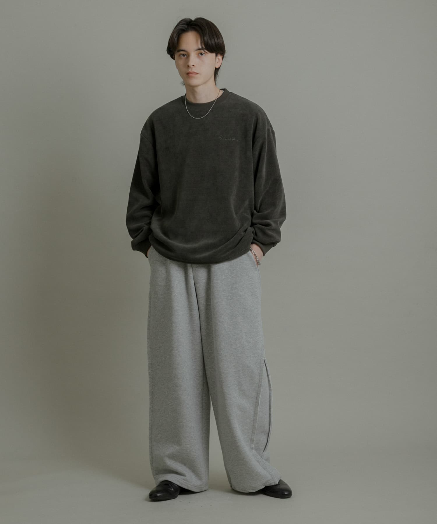 身長 : 173cm サイズ : L