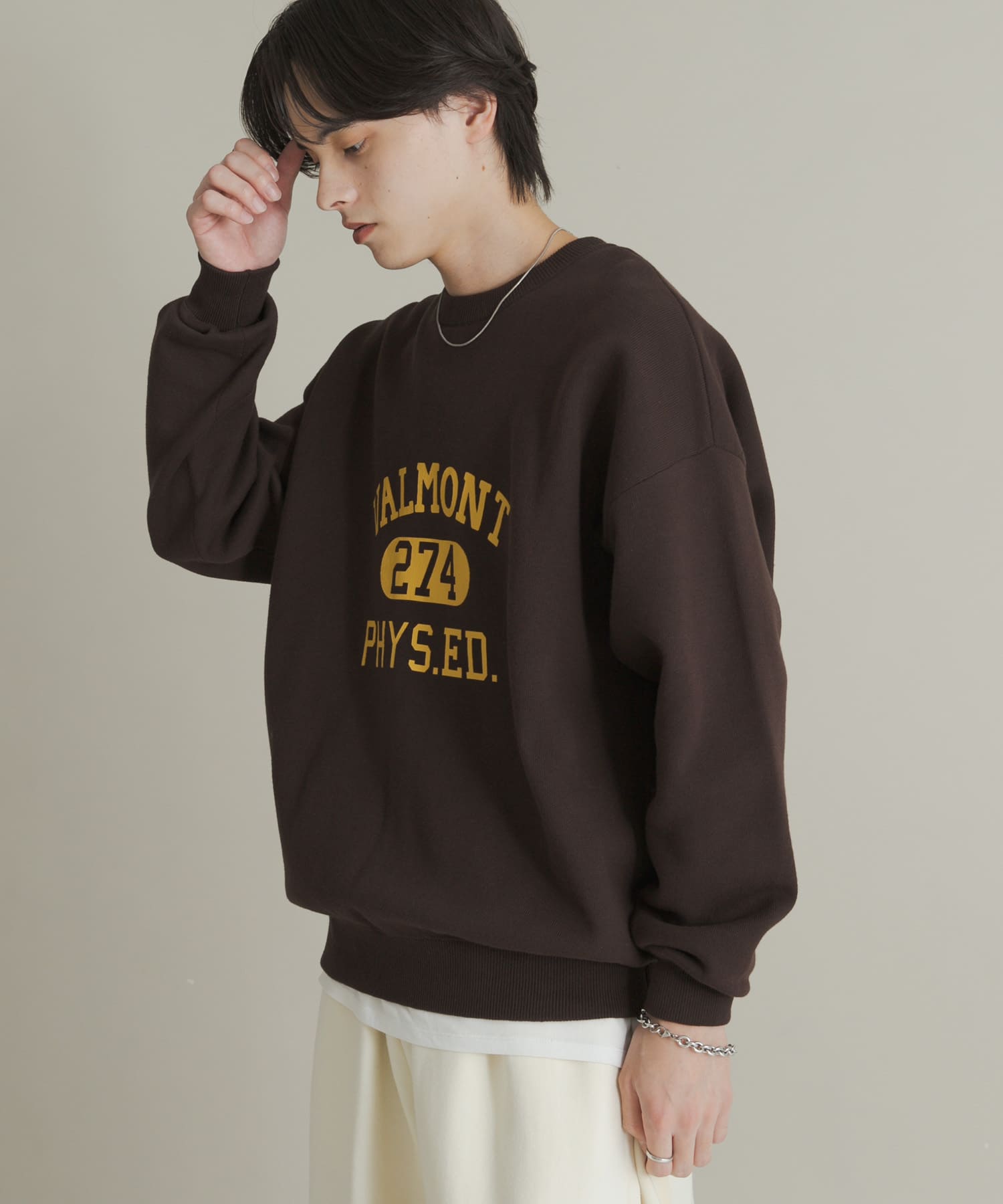 スウェットライクカレッジロゴニット BROWN L