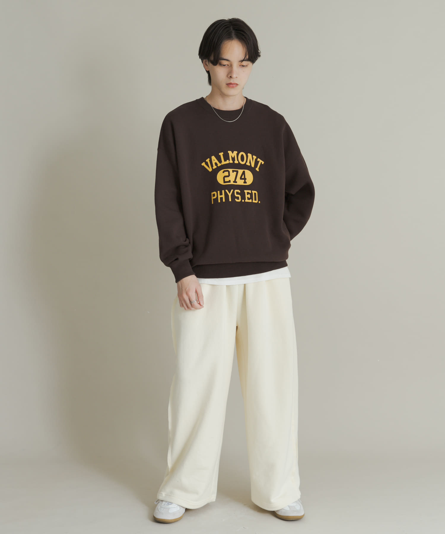 スウェットライクカレッジロゴニット BROWN L