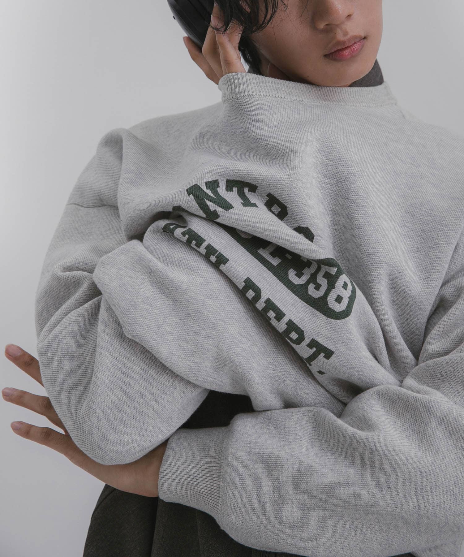 スウェットライクカレッジロゴニット GRAY M