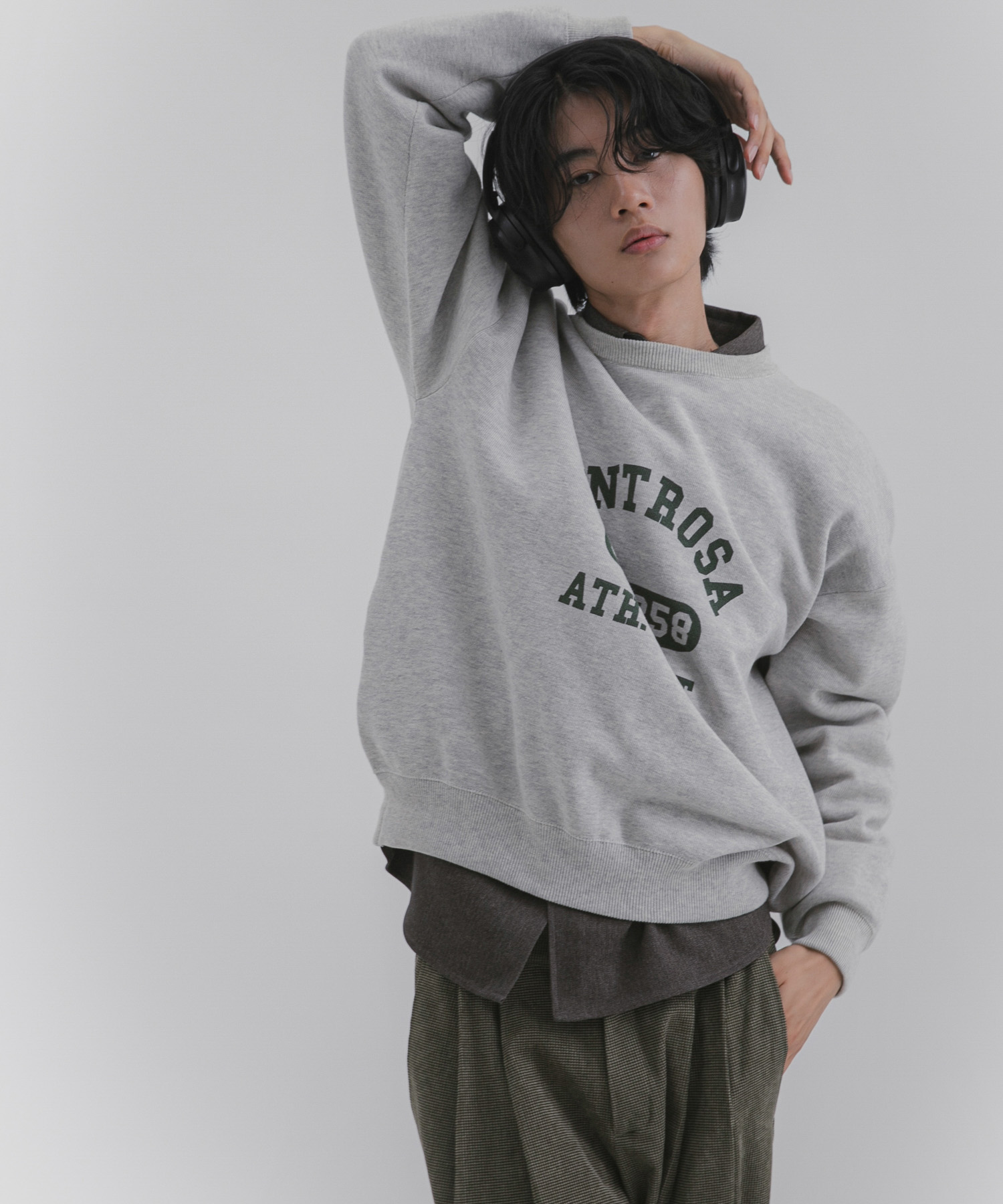 スウェットライクカレッジロゴニット GRAY M