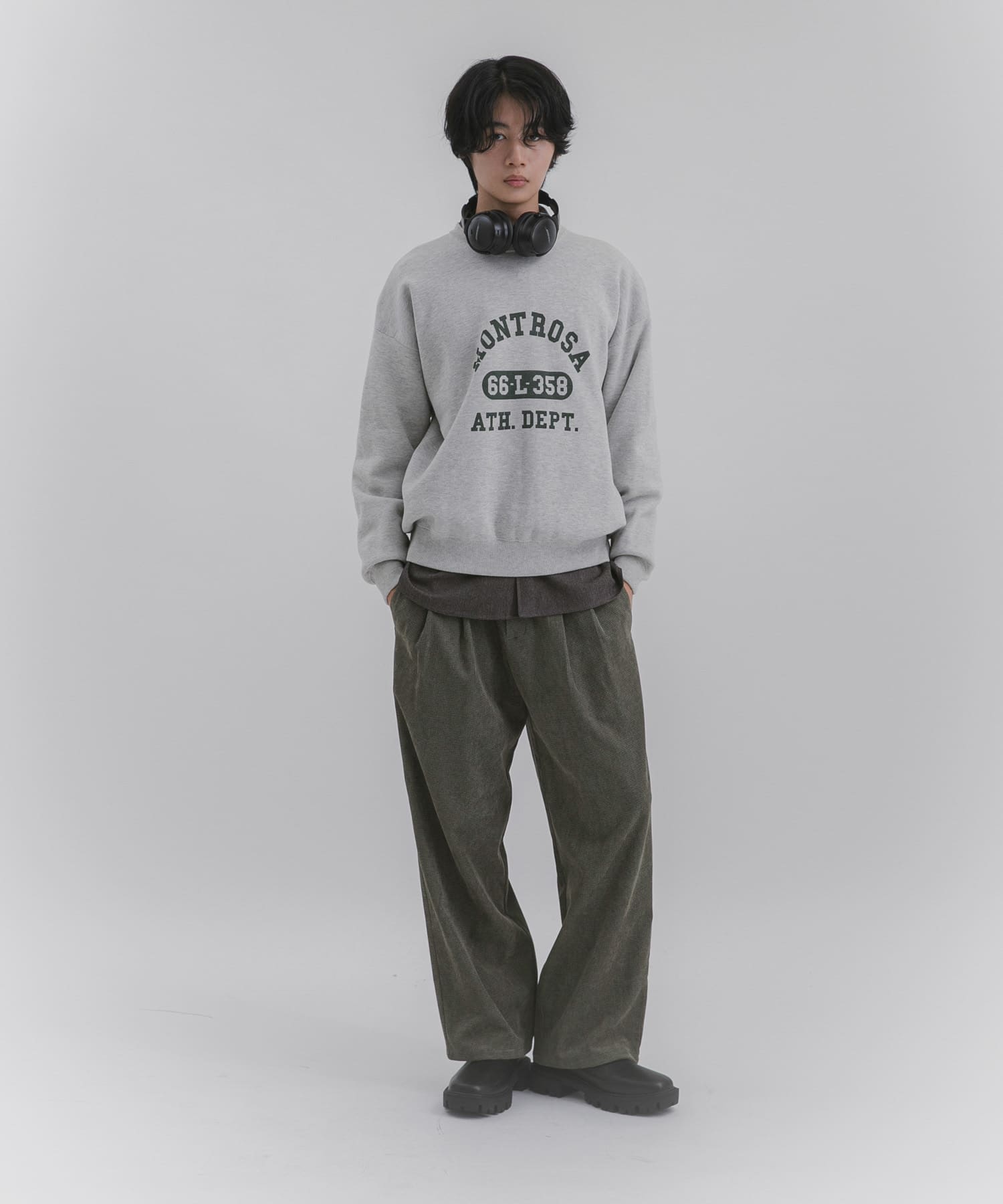 スウェットライクカレッジロゴニット GRAY M