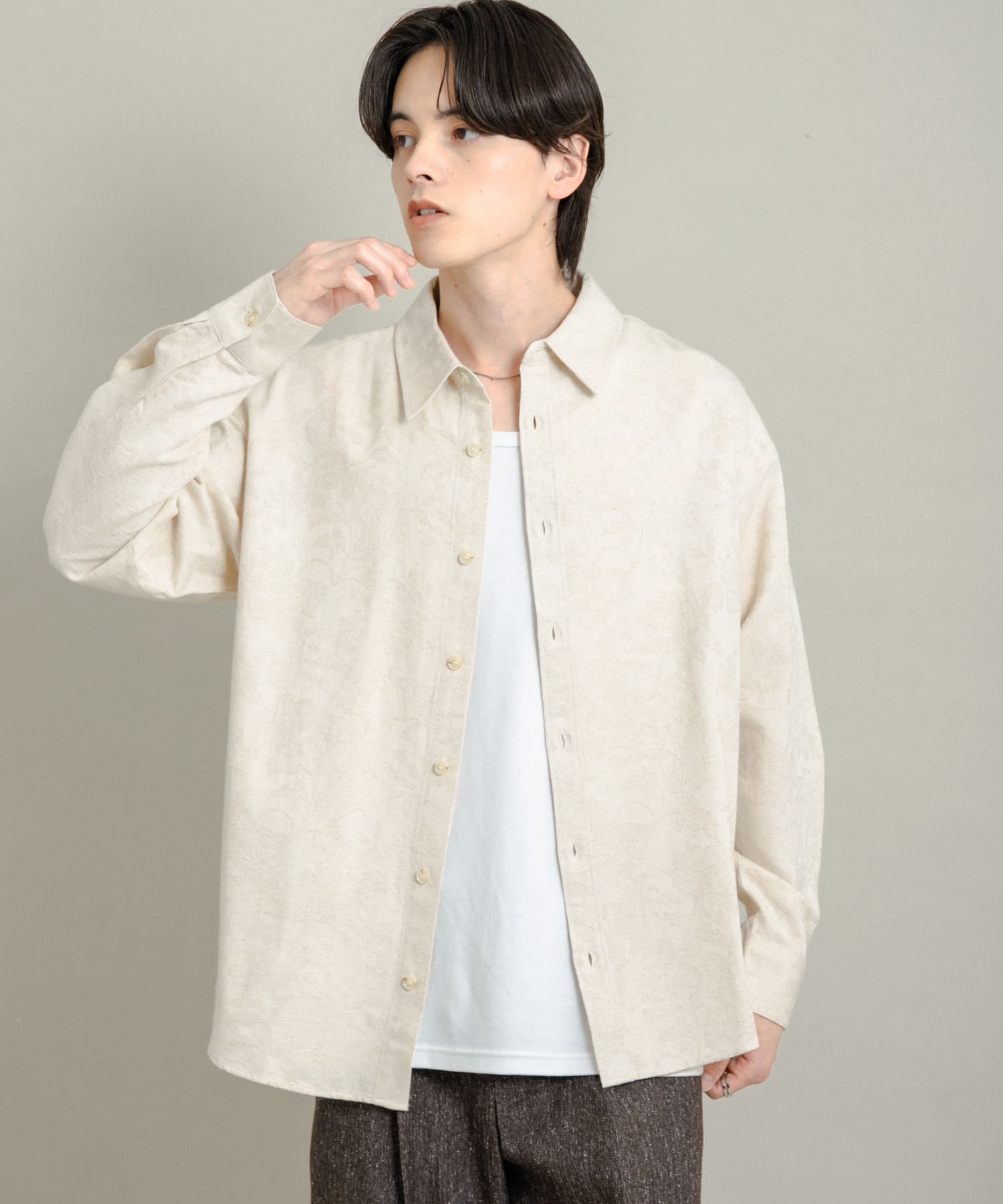 ボタニカルジャガードロングスリーブシャツ