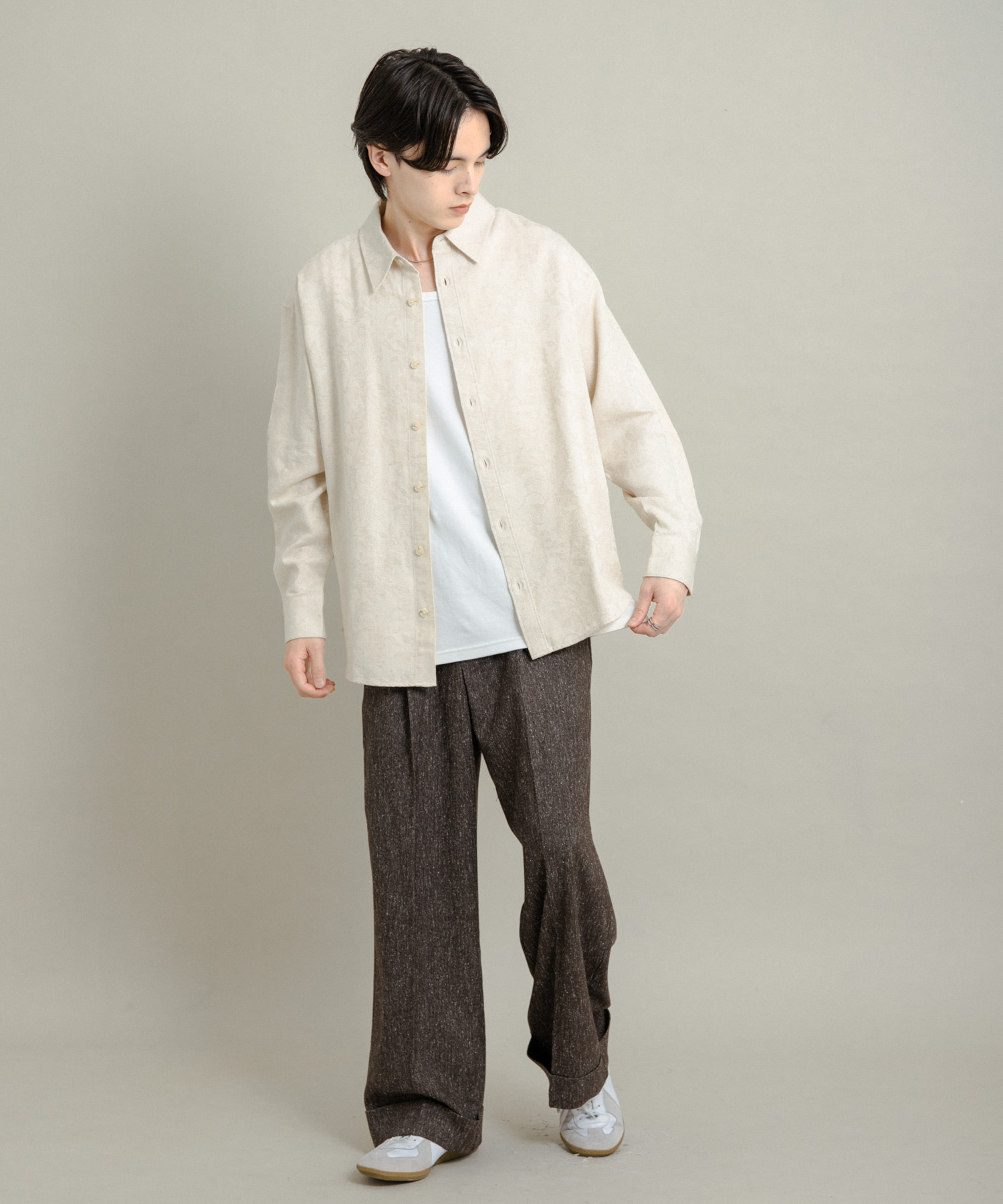 IVORY