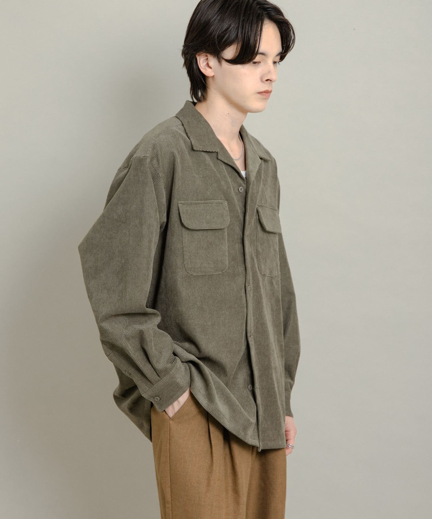 KHAKI