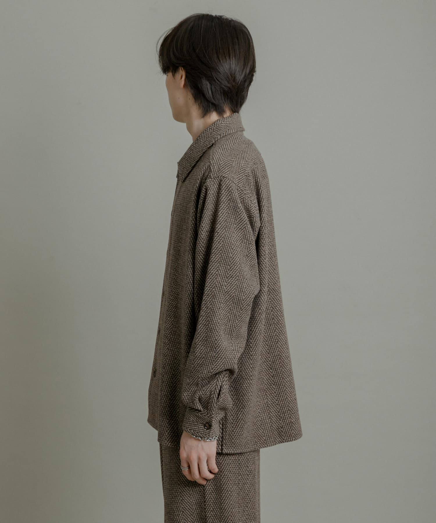 身長 : 173cm サイズ : M